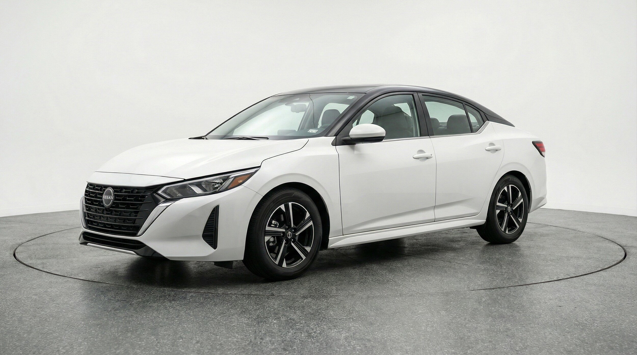 Thumbnail: 2025 Nissan Sentra - 3