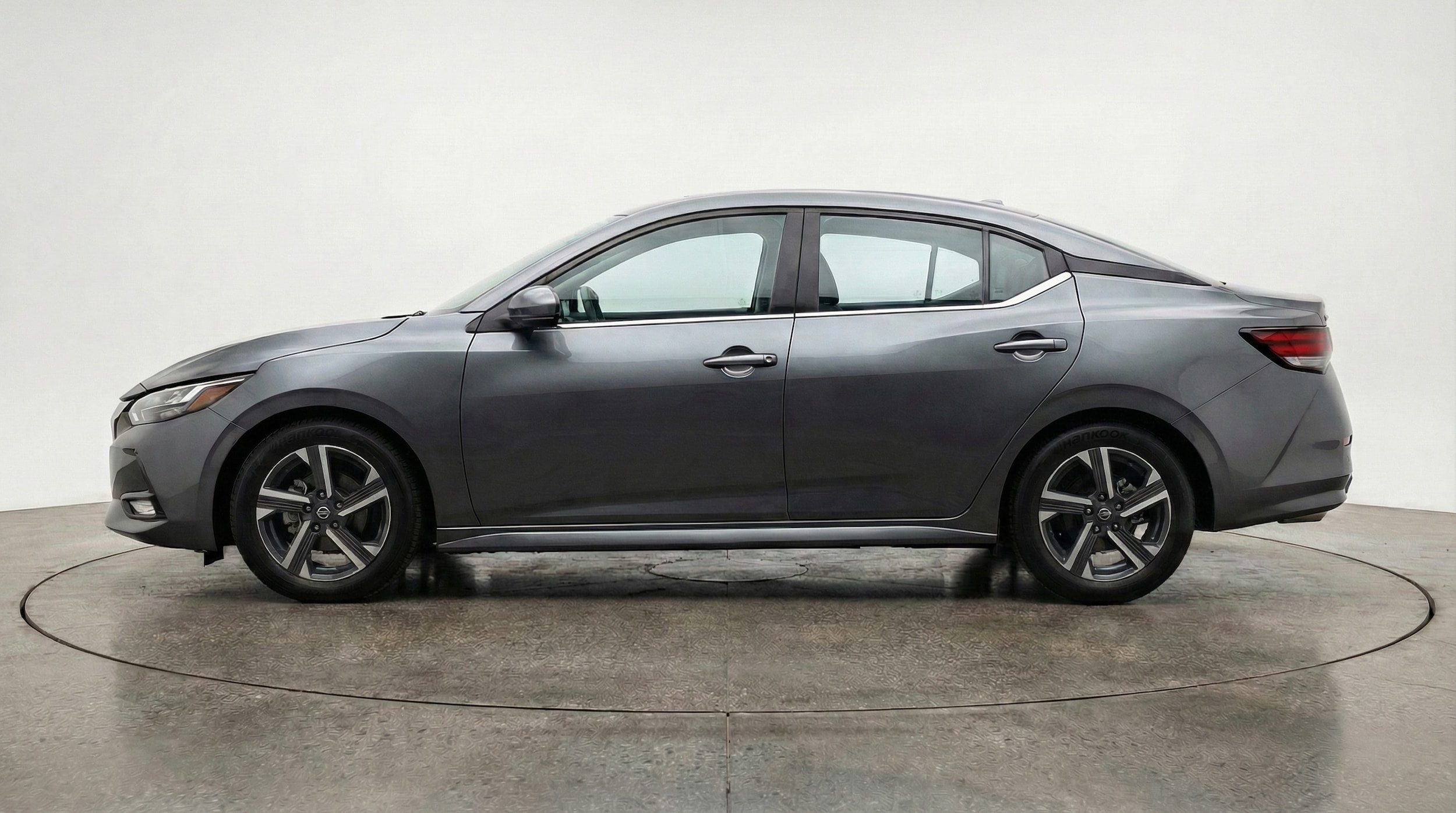 Thumbnail: 2025 Nissan Sentra - 4