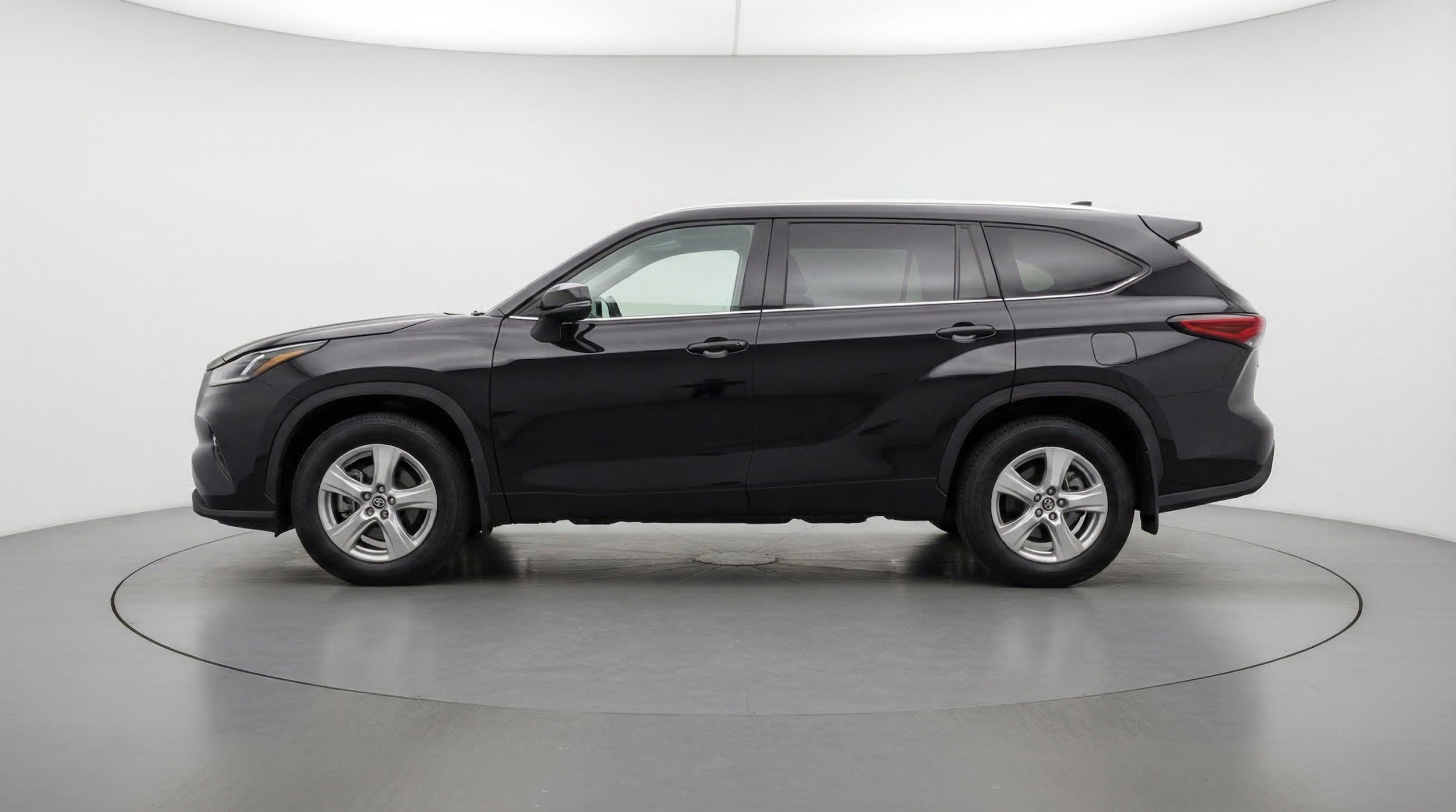 Thumbnail: 2025 Toyota Highlander - 5