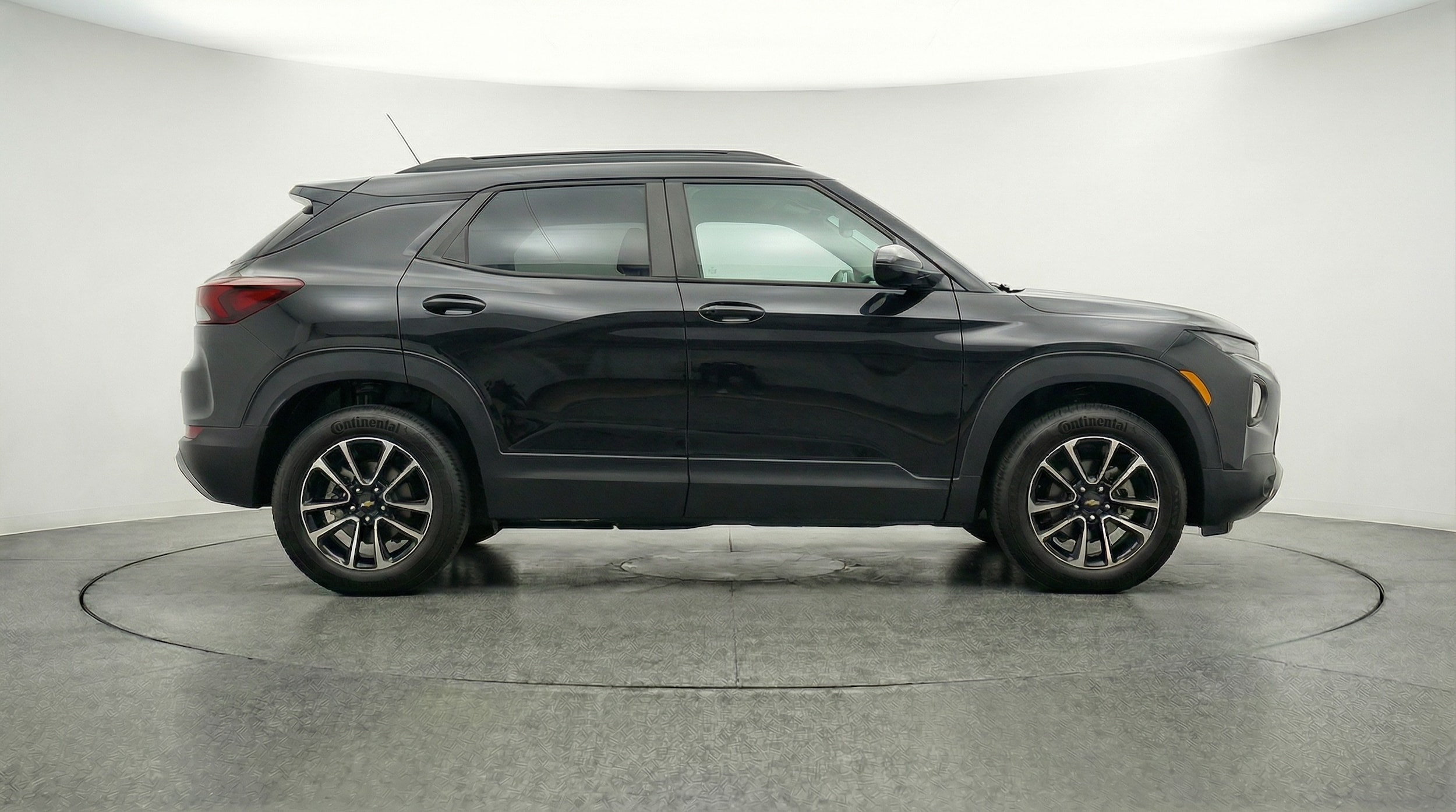 Thumbnail: 2025 Chevrolet TrailBlazer - 8