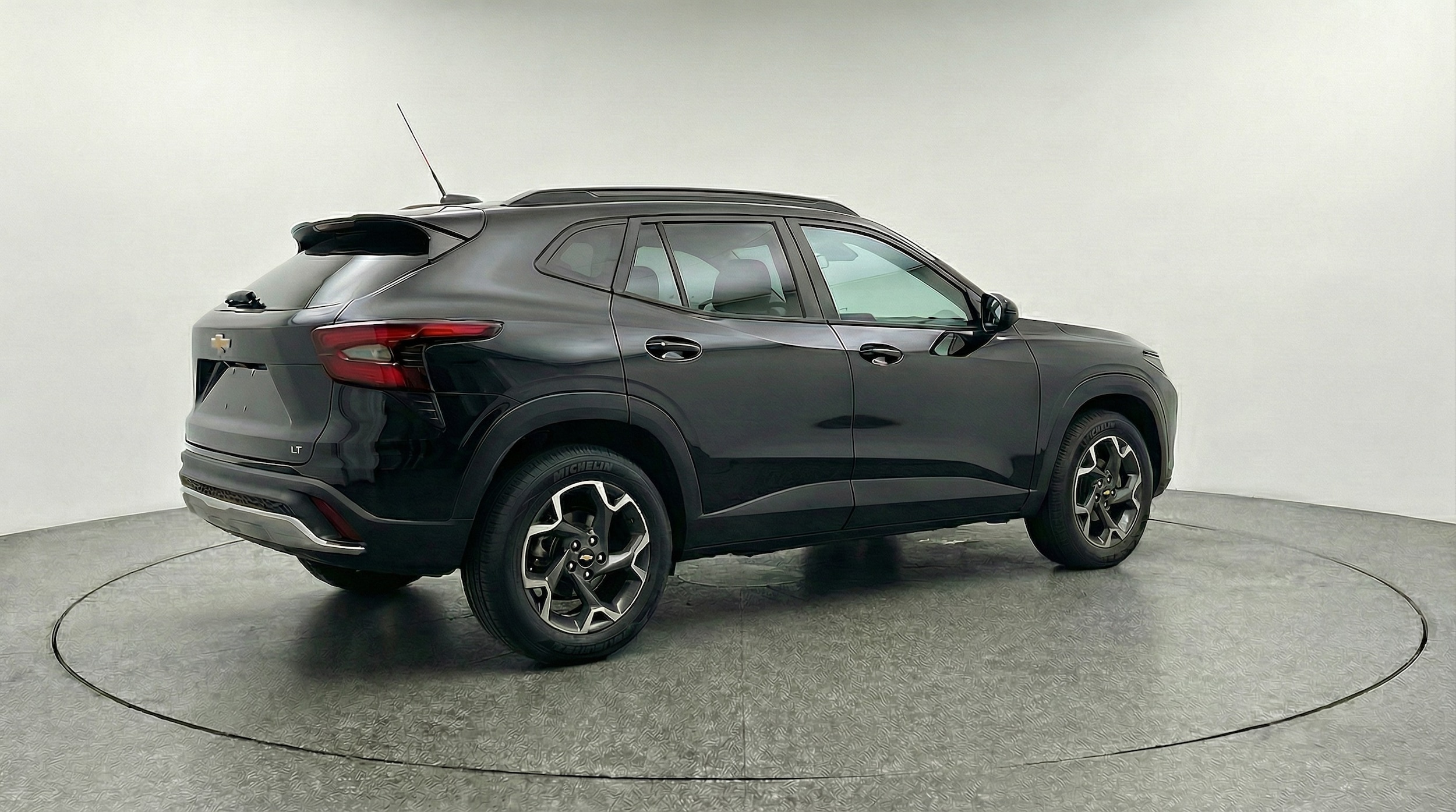 Thumbnail: 2025 Chevrolet Trax - 7