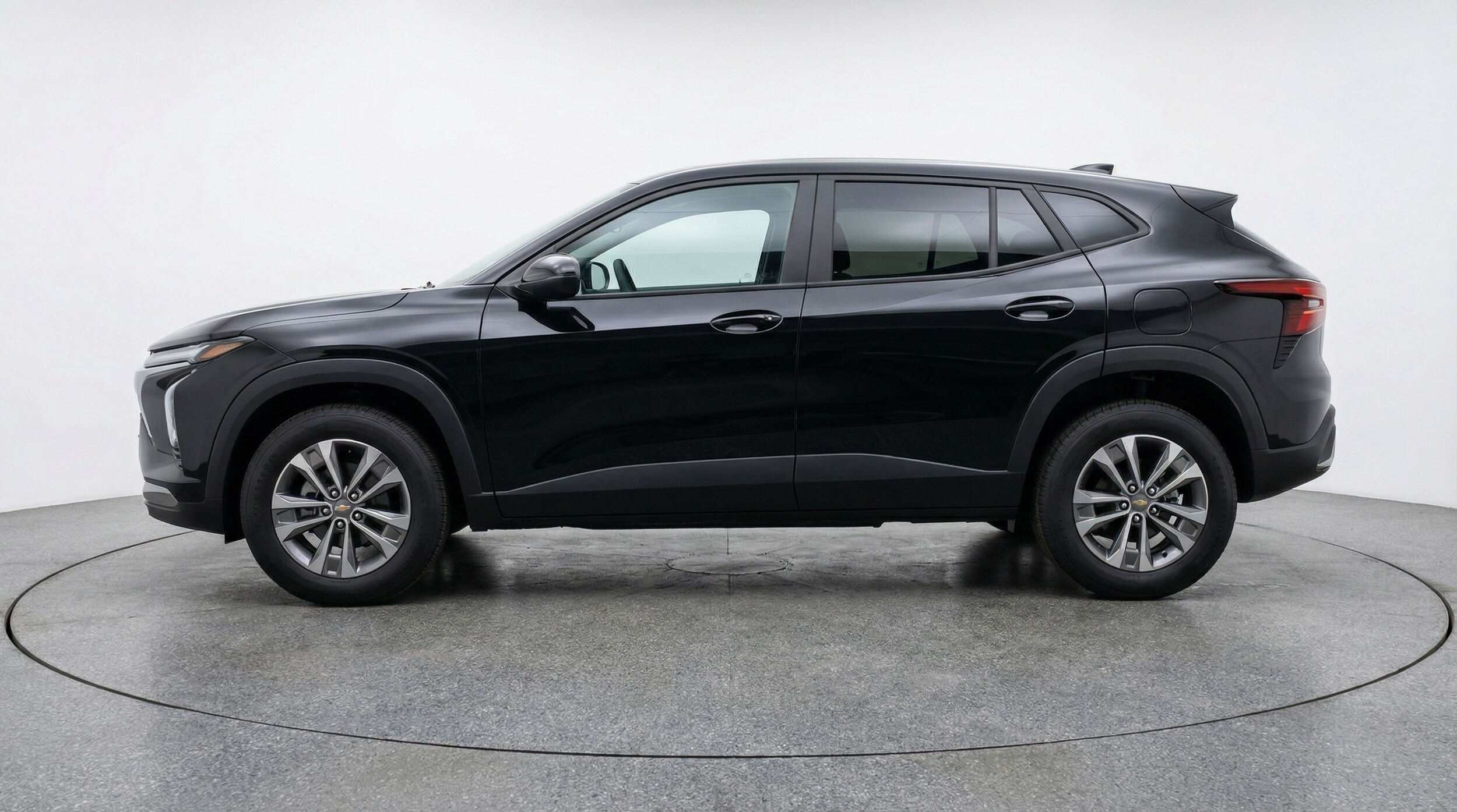 Thumbnail: 2025 Chevrolet Equinox - 4