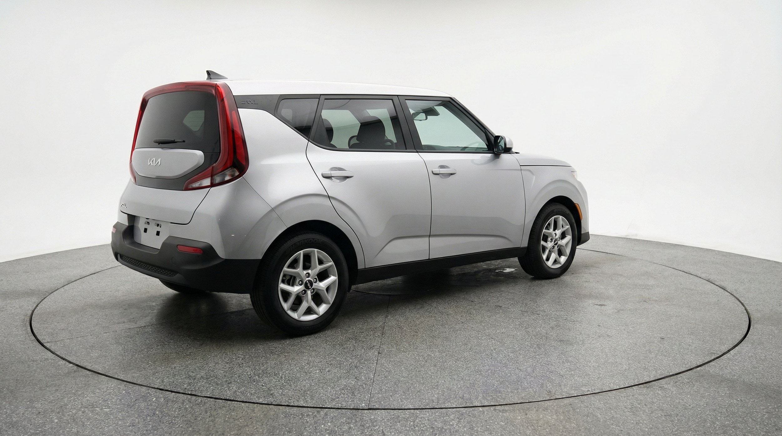 2025 Kia Soul LX - Photo 9