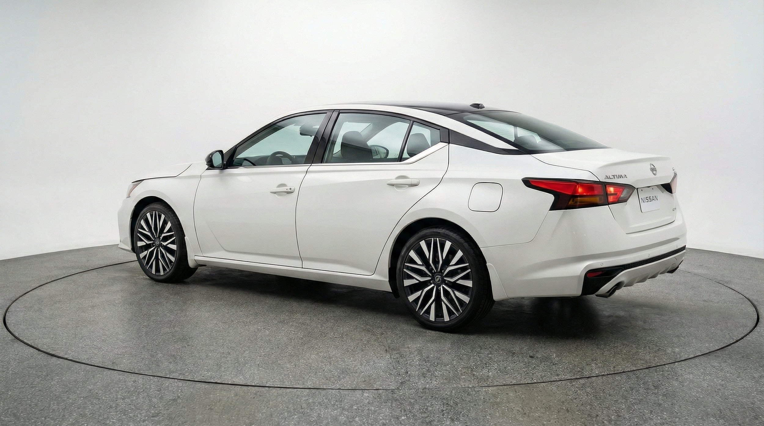 Thumbnail: 2025 Nissan Altima - 6