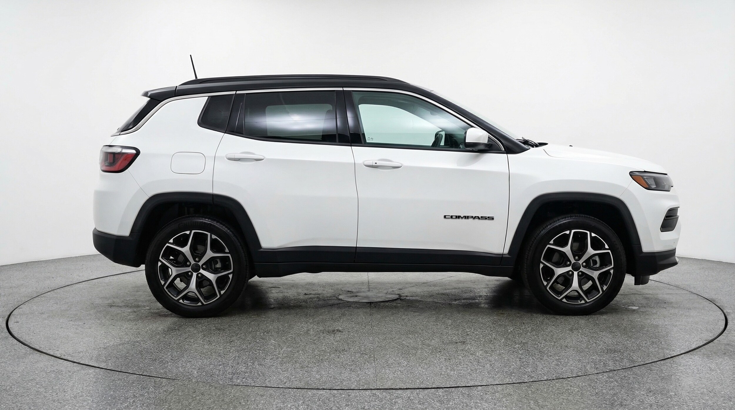 Thumbnail: 2025 Jeep Compass - 8