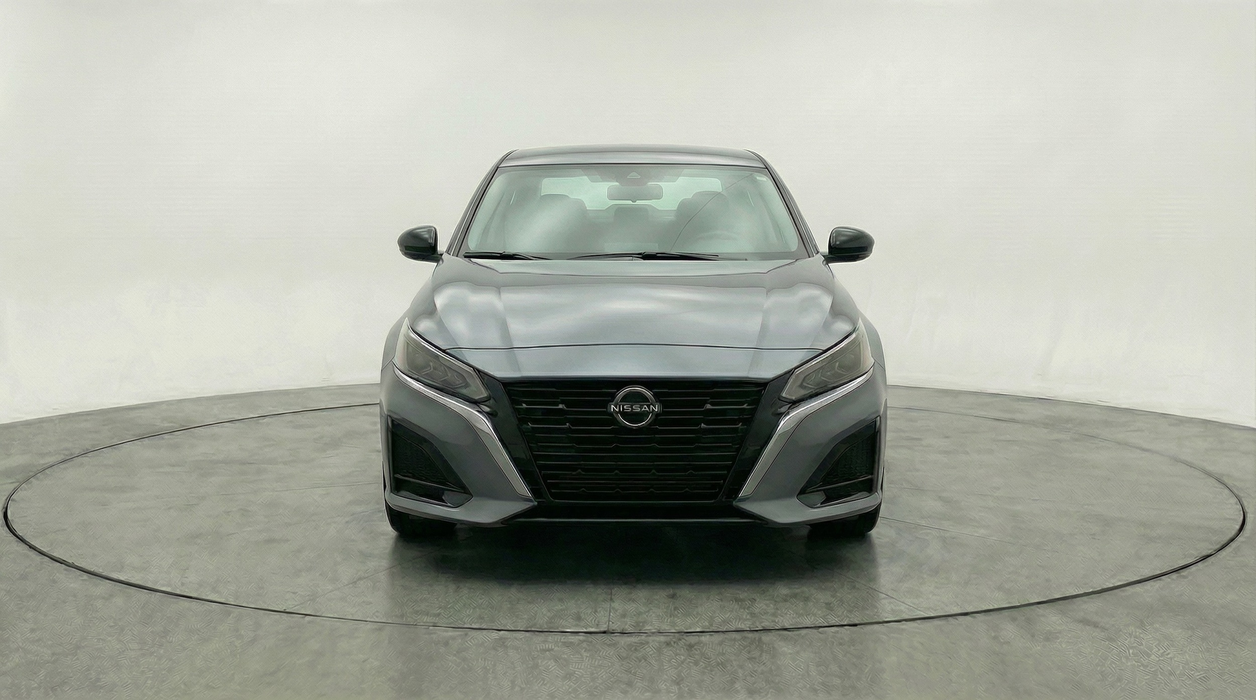 Thumbnail: 2025 Nissan Altima - 2