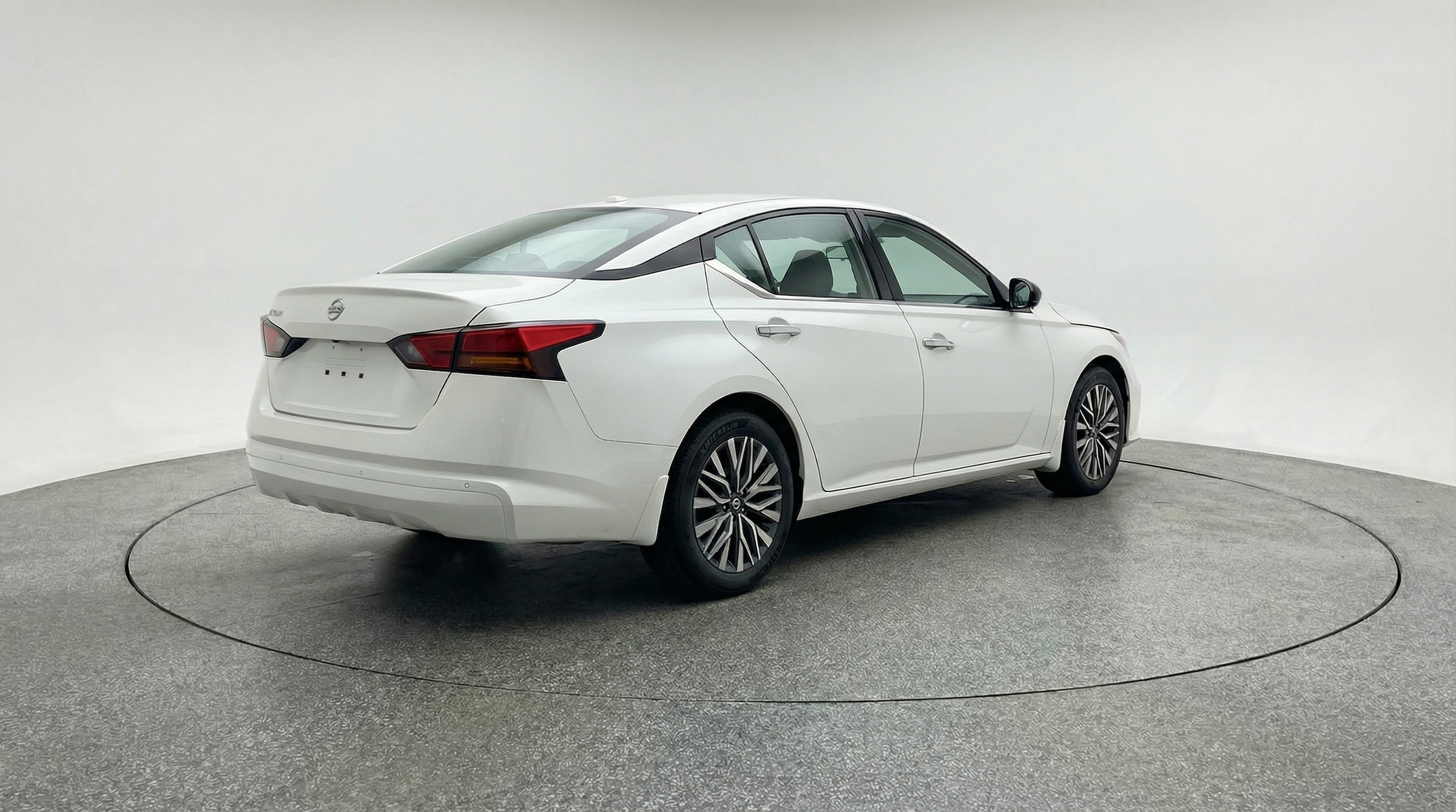 Thumbnail: 2025 Nissan Altima - 7