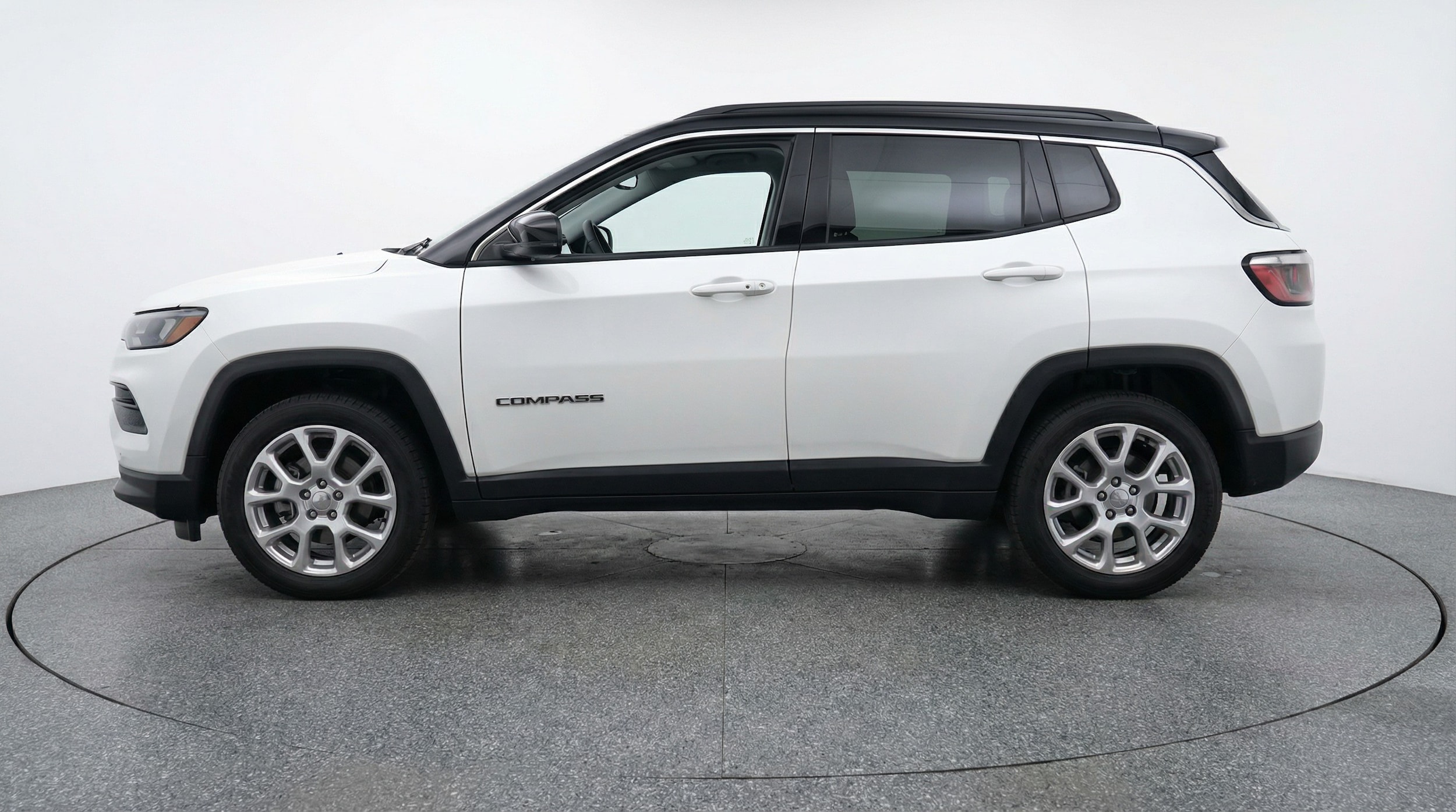 Thumbnail: 2025 Jeep Compass - 4