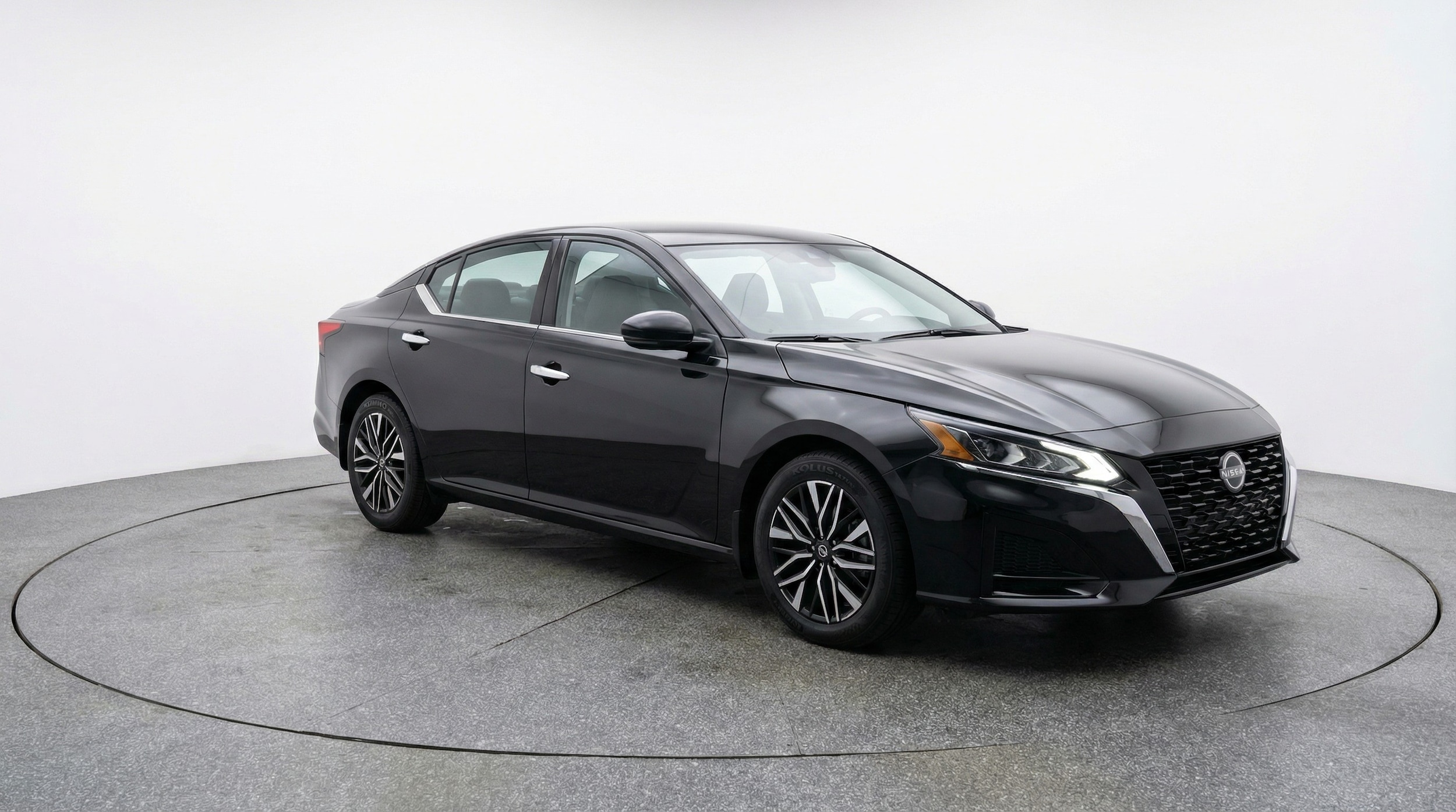 Thumbnail: 2025 Nissan Altima - 1