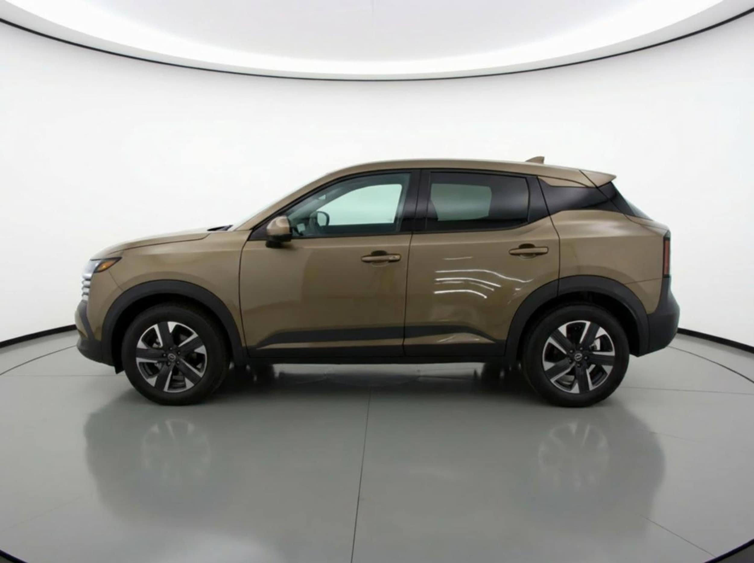Thumbnail: 2025 Nissan Kicks - 4