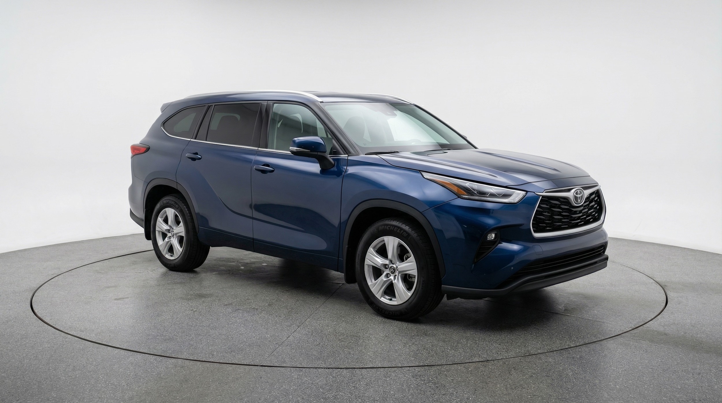 Thumbnail: 2025 Toyota Highlander - 1