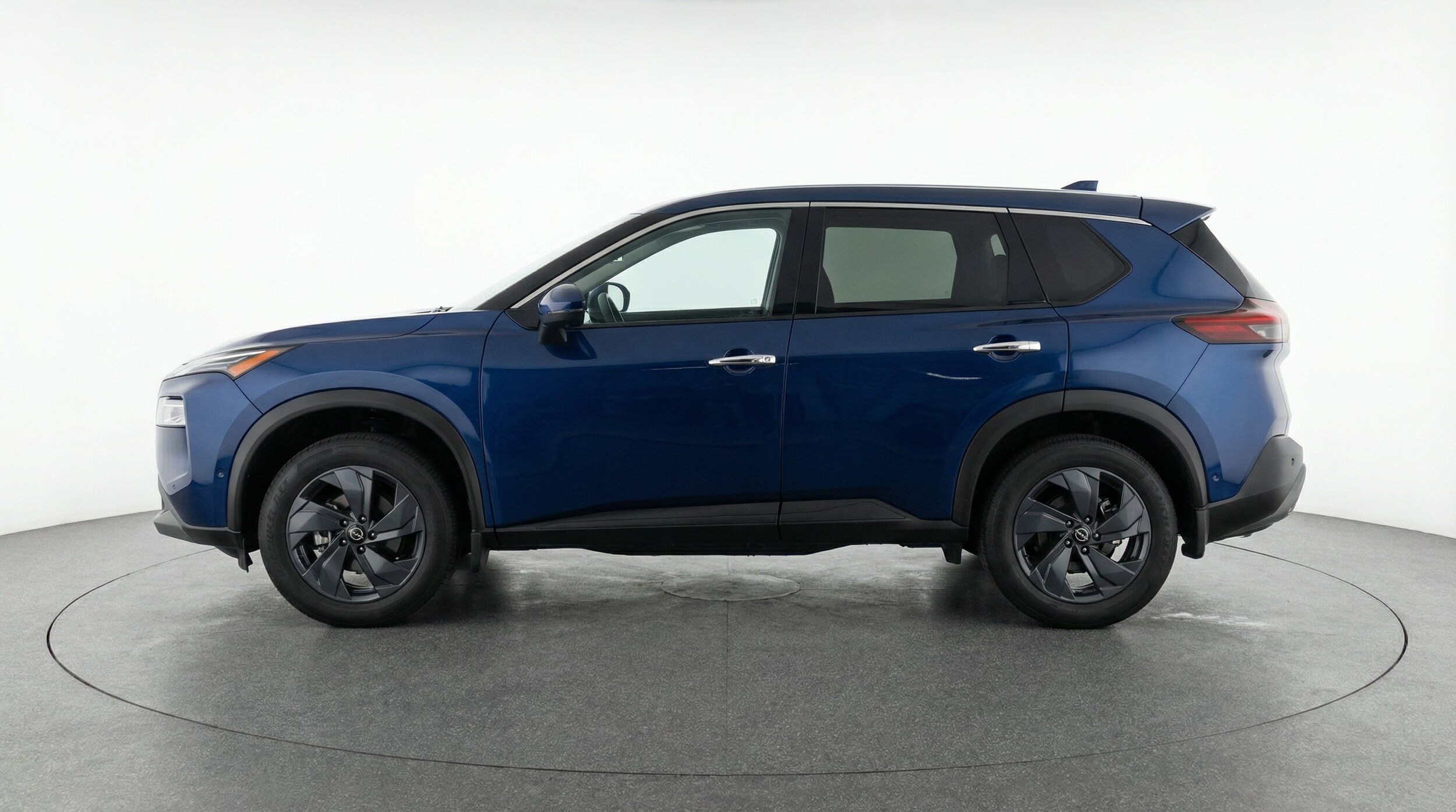 Thumbnail: 2025 Nissan Rogue - 4