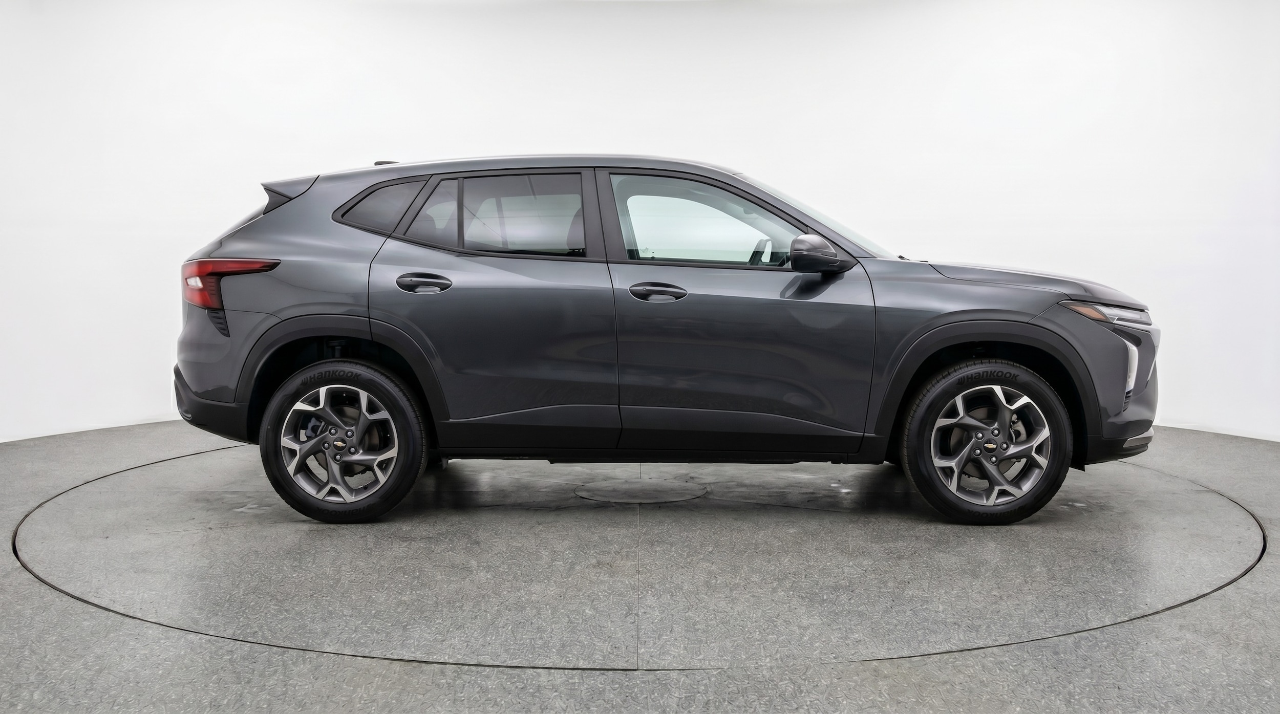 Thumbnail: 2025 Chevrolet Trax - 8