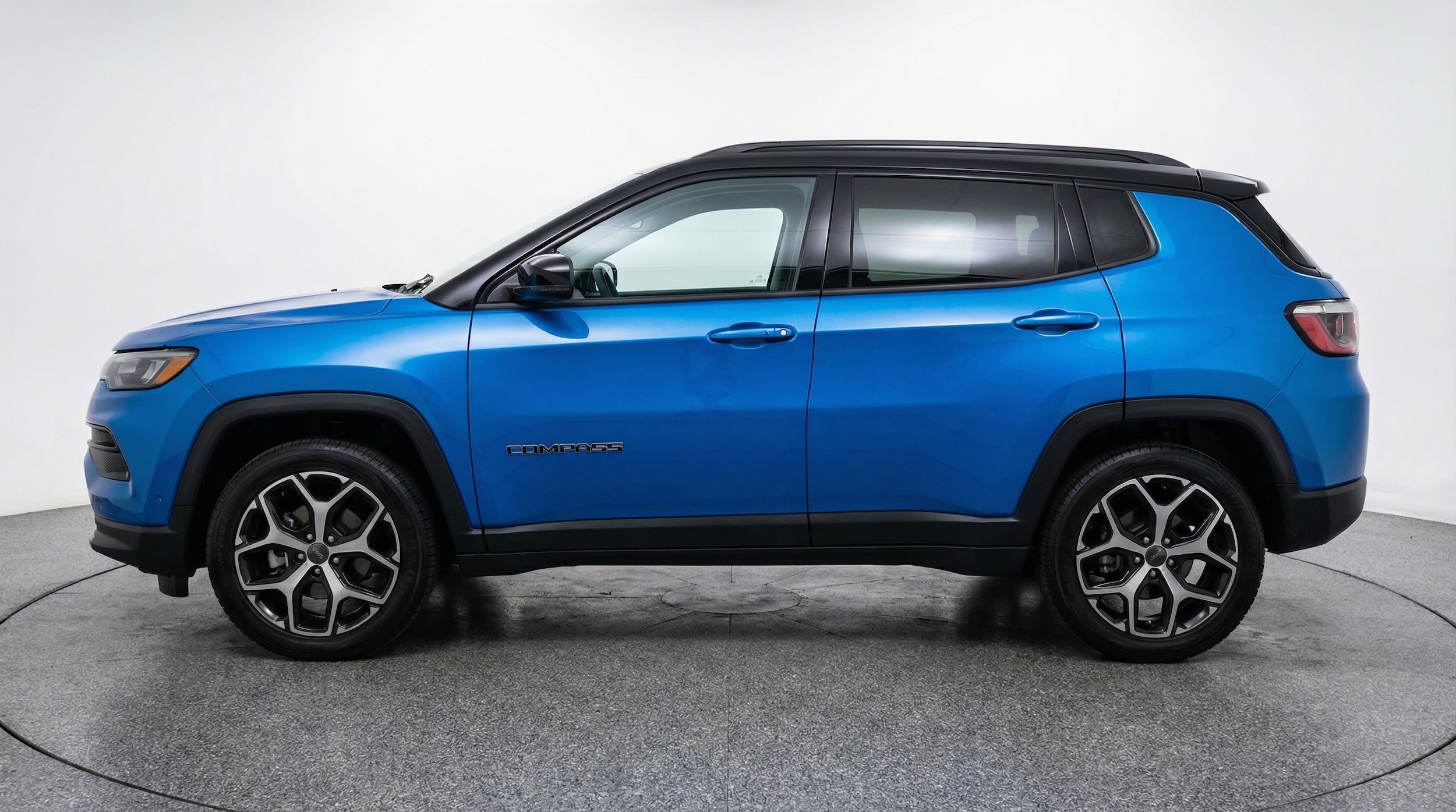 Thumbnail: 2025 Jeep Compass - 4