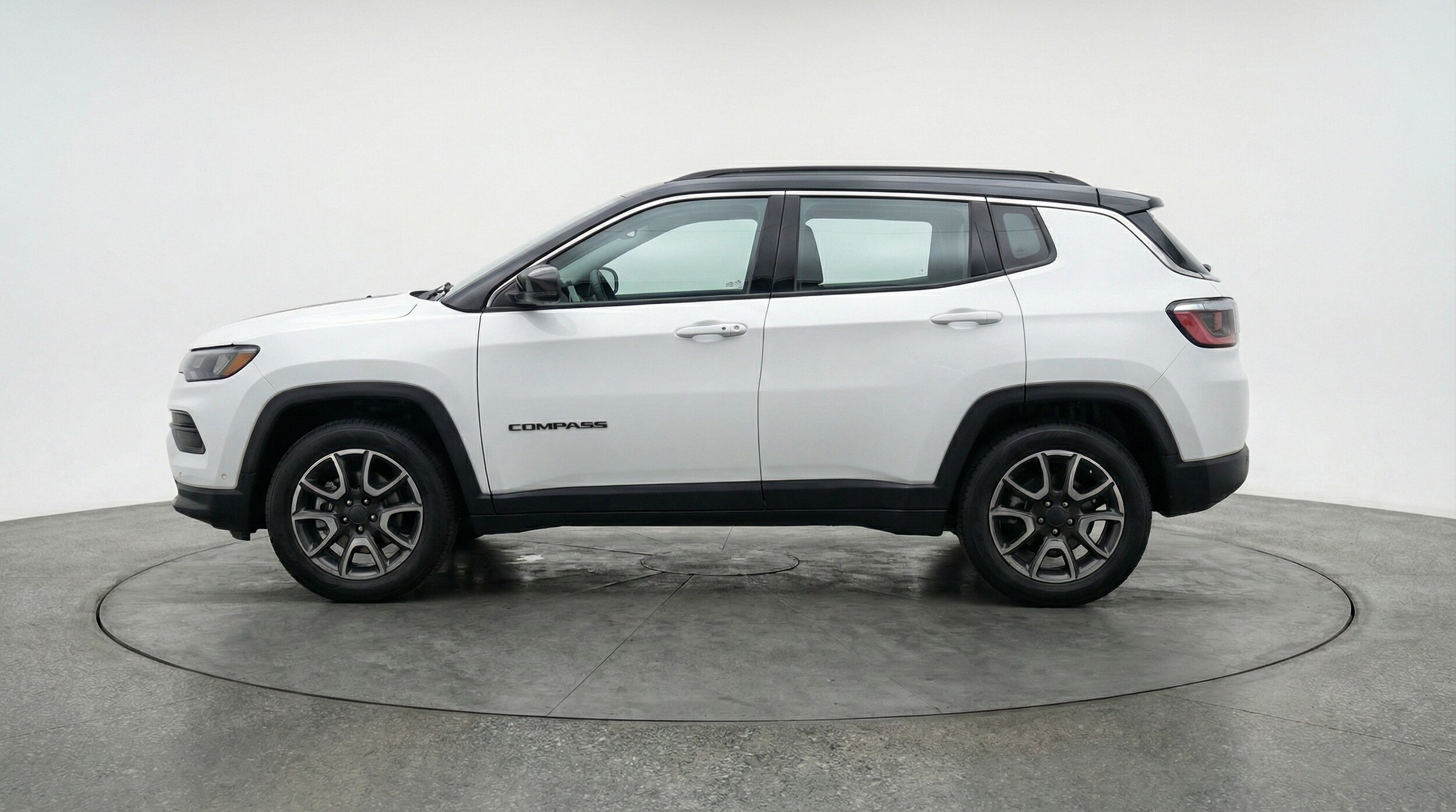 Thumbnail: 2025 Jeep Compass - 4