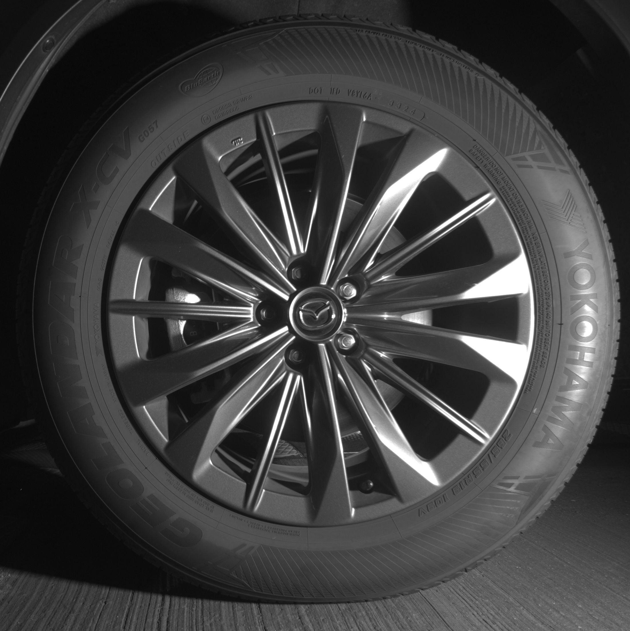 Thumbnail: 2025 Mazda CX-70 - 11