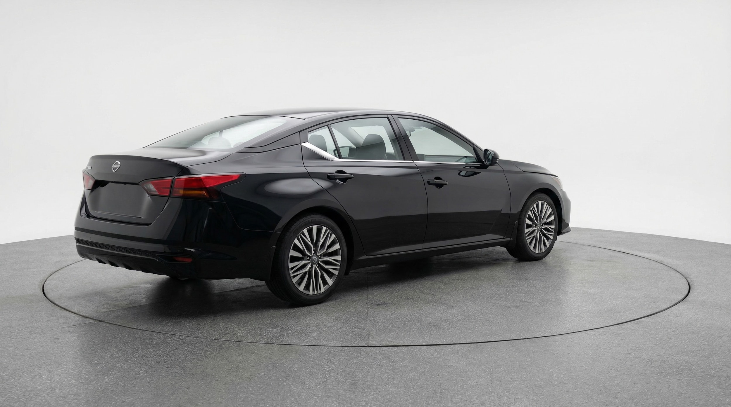 Thumbnail: 2025 Nissan Altima - 7