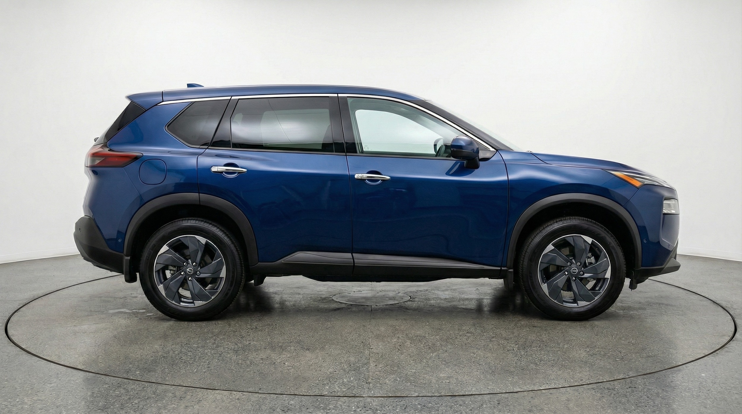 Thumbnail: 2025 Nissan Rogue - 8