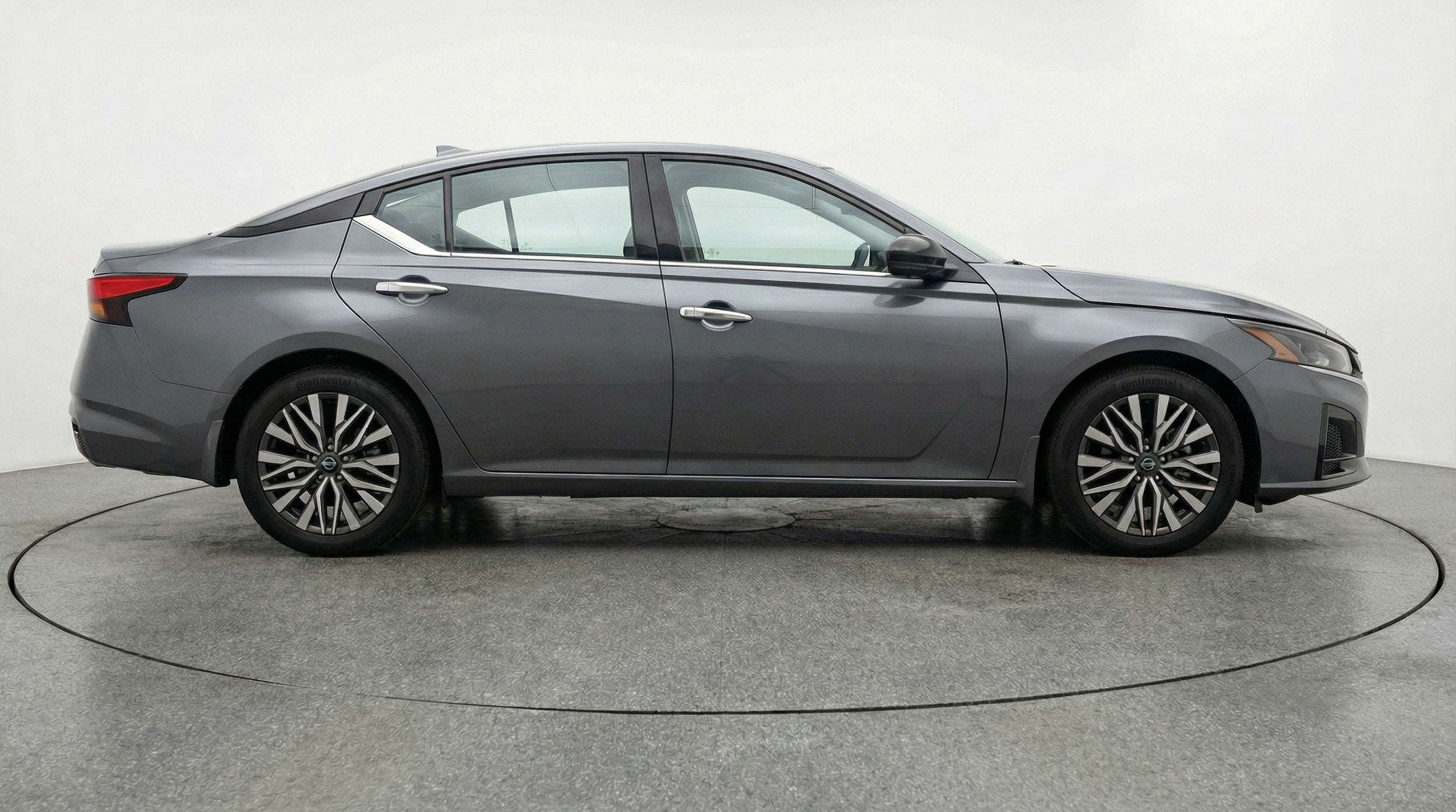 Thumbnail: 2025 Nissan Altima - 8