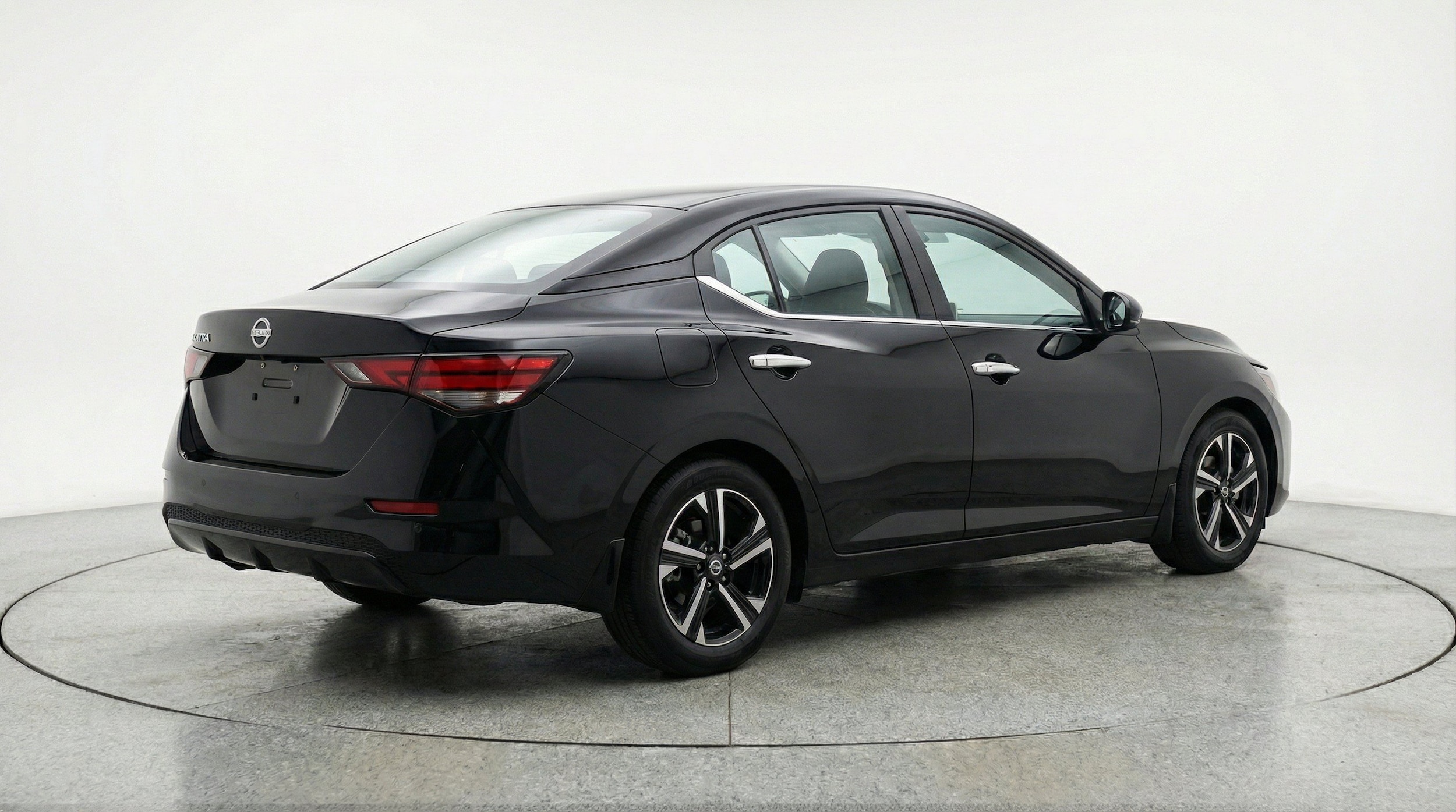 Thumbnail: 2025 Nissan Sentra - 9