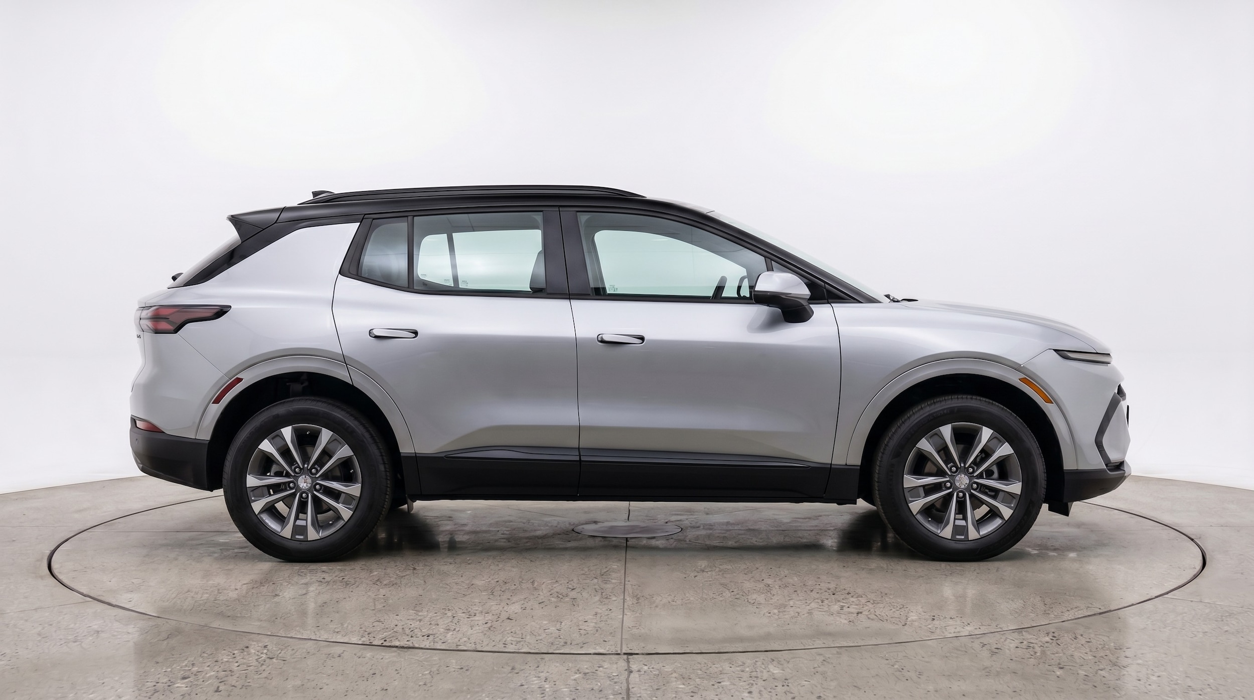 Thumbnail: 2025 Chevrolet Equinox - 8