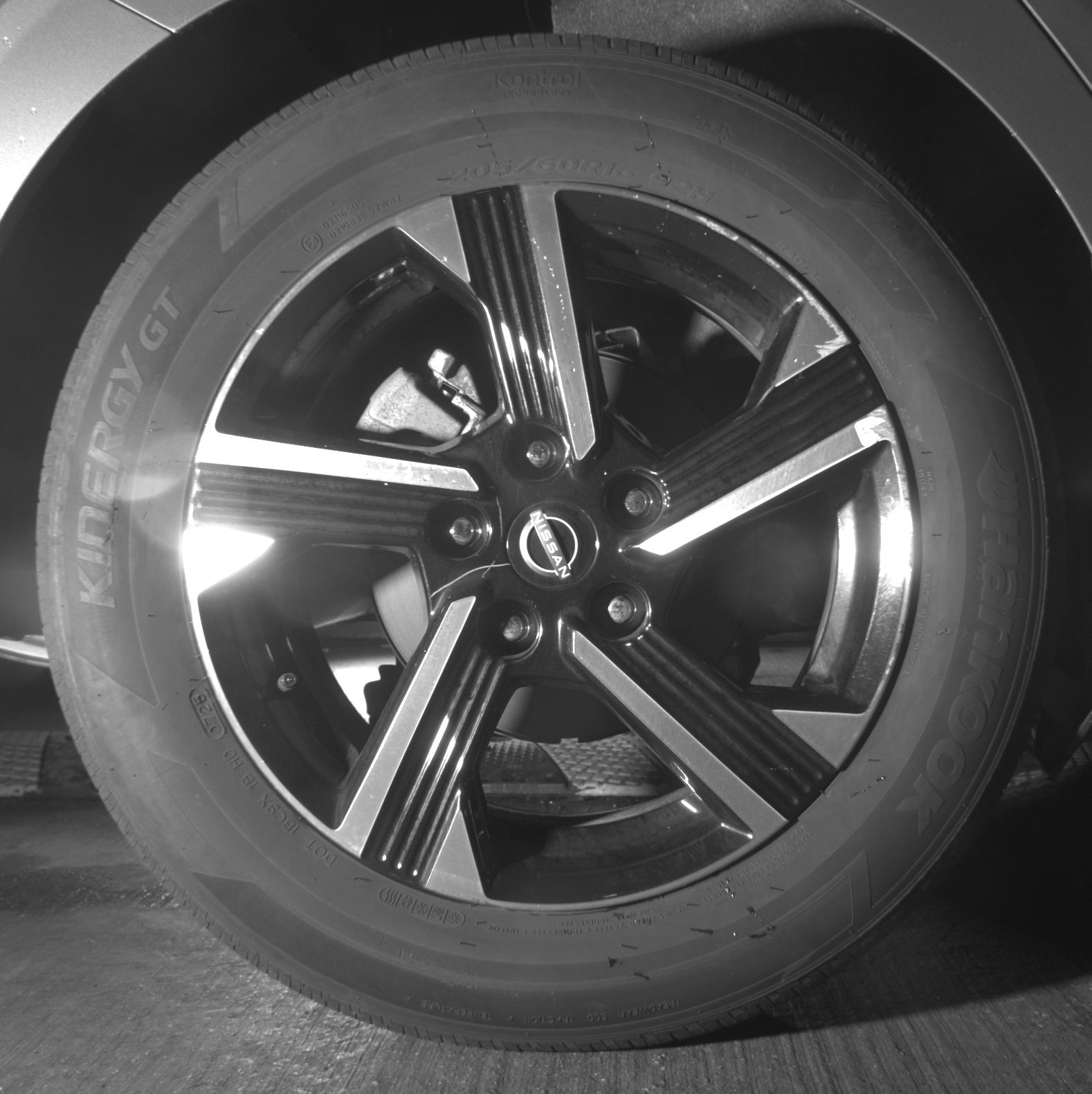 Thumbnail: 2025 Nissan Sentra - 12