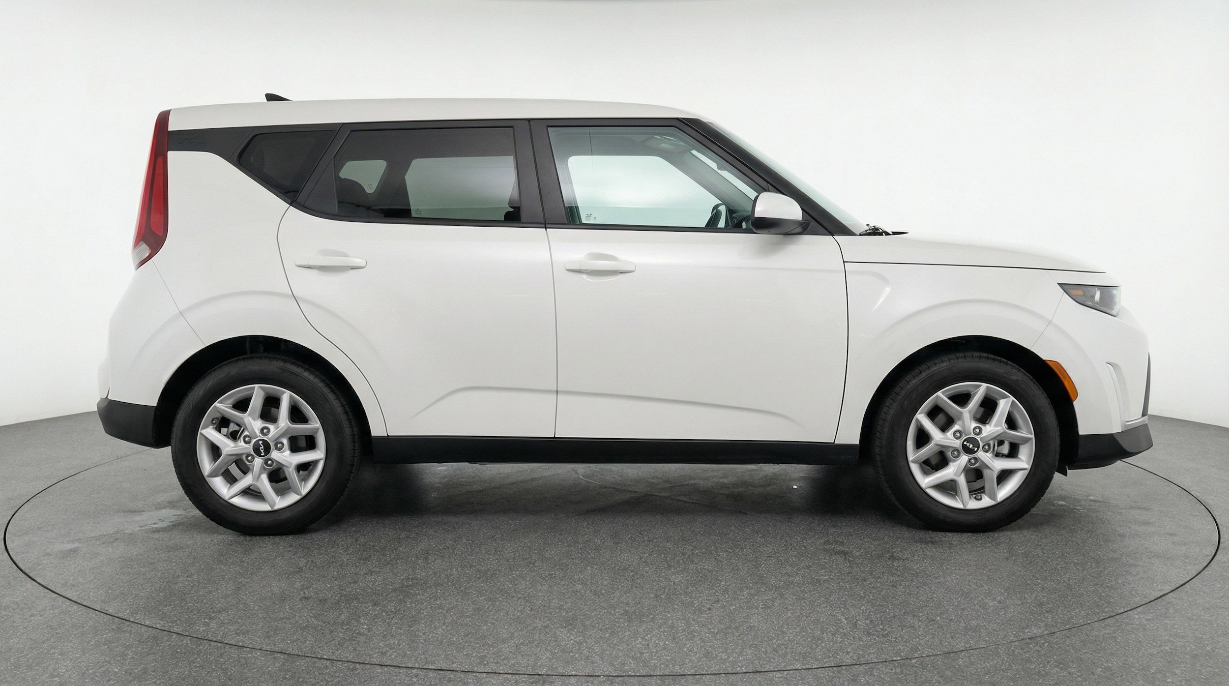 Thumbnail: 2025 Kia Soul - 11