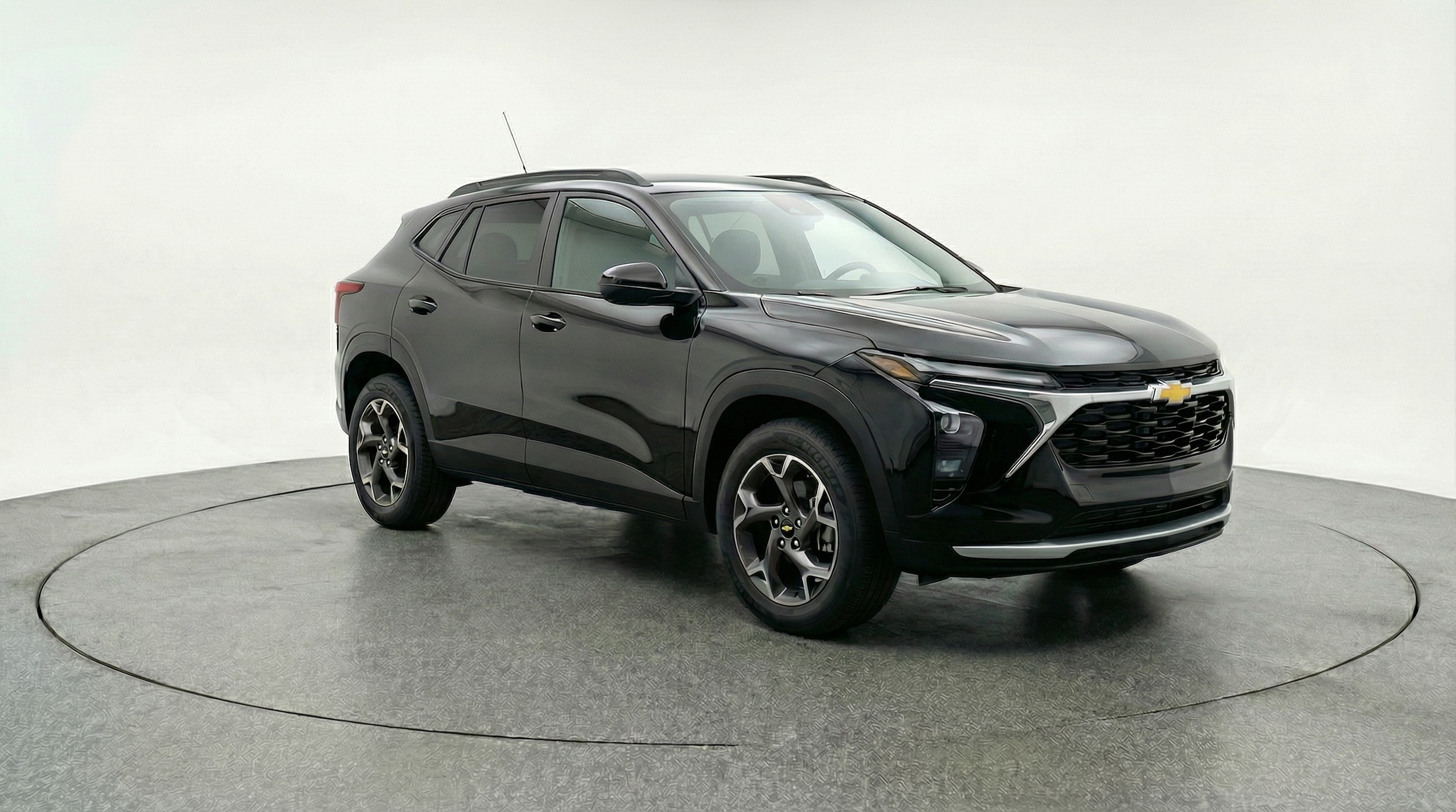 Thumbnail: 2025 Chevrolet Trax - 1