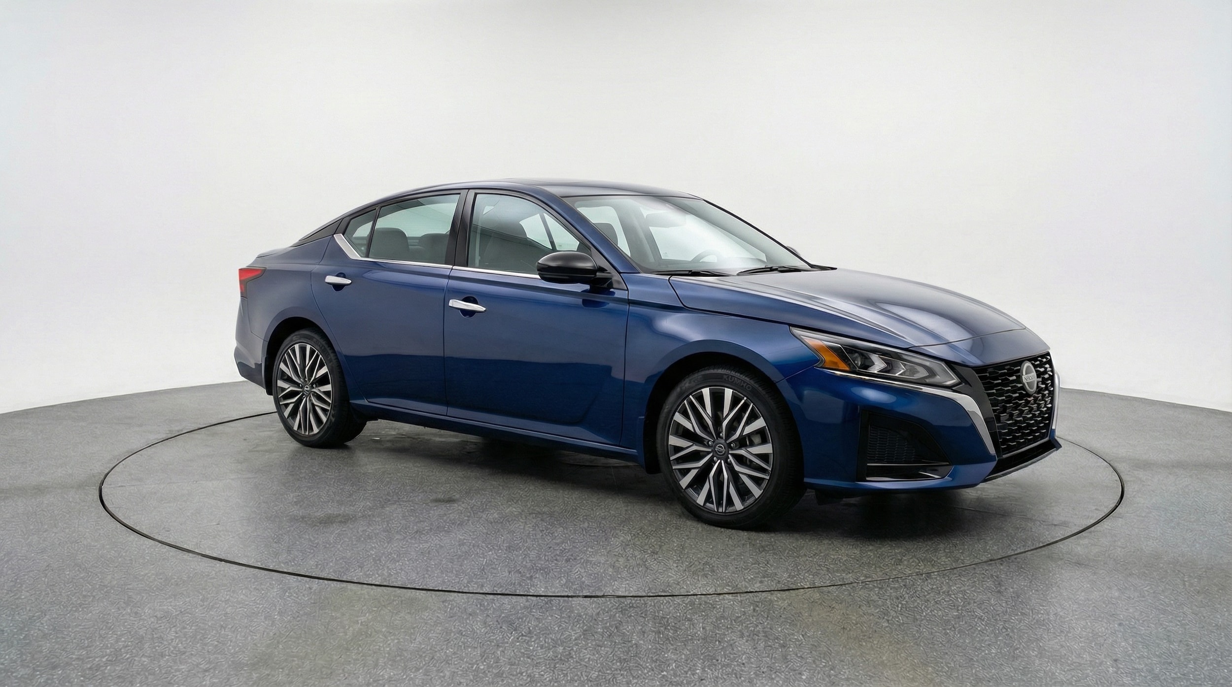 Thumbnail: 2025 Nissan Altima - 1