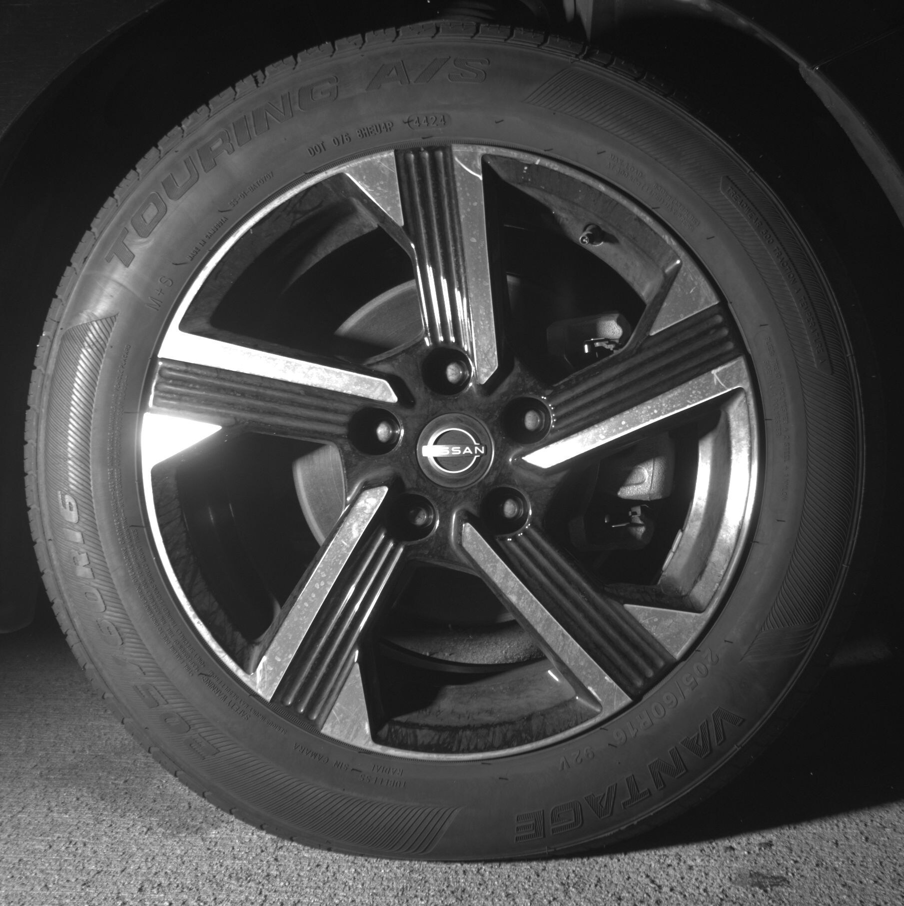 Thumbnail: 2024 Nissan Sentra - 10