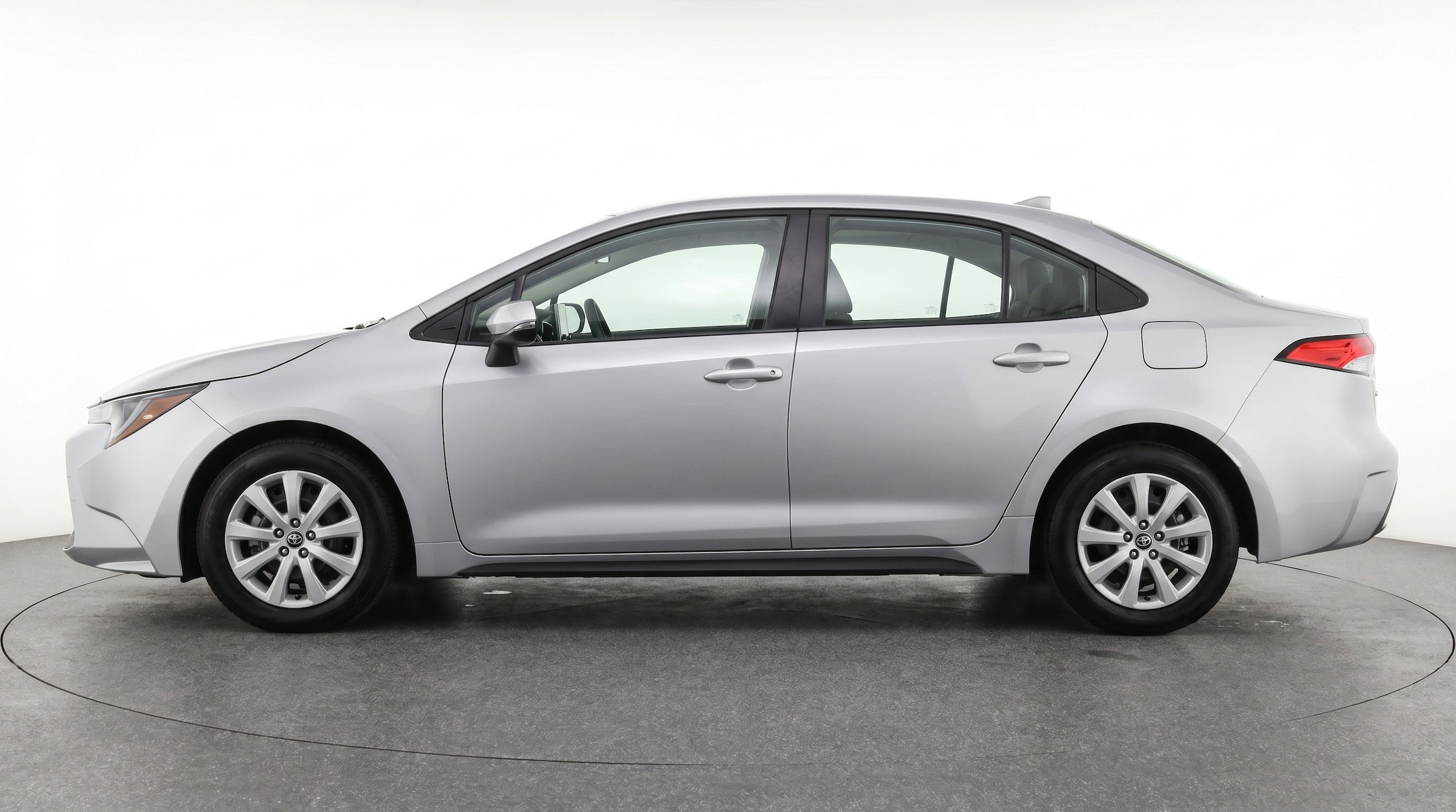 Thumbnail: 2025 Toyota Corolla - 5