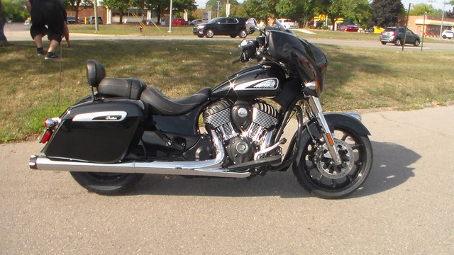 2022 Indian Chieftain , Black Metallic, 49ST MotorCycle
