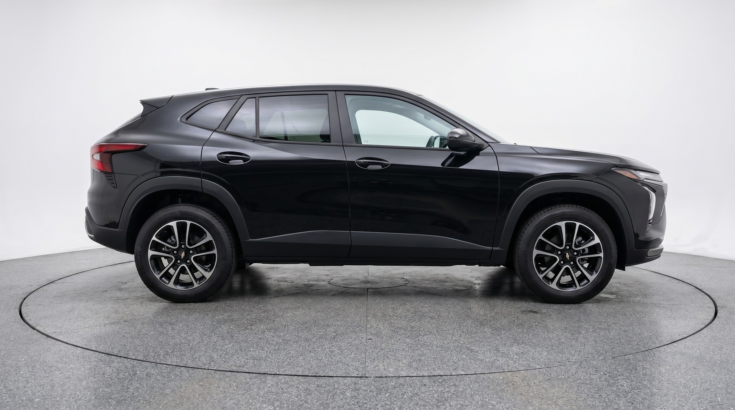 Thumbnail: 2025 Chevrolet TrailBlazer - 8