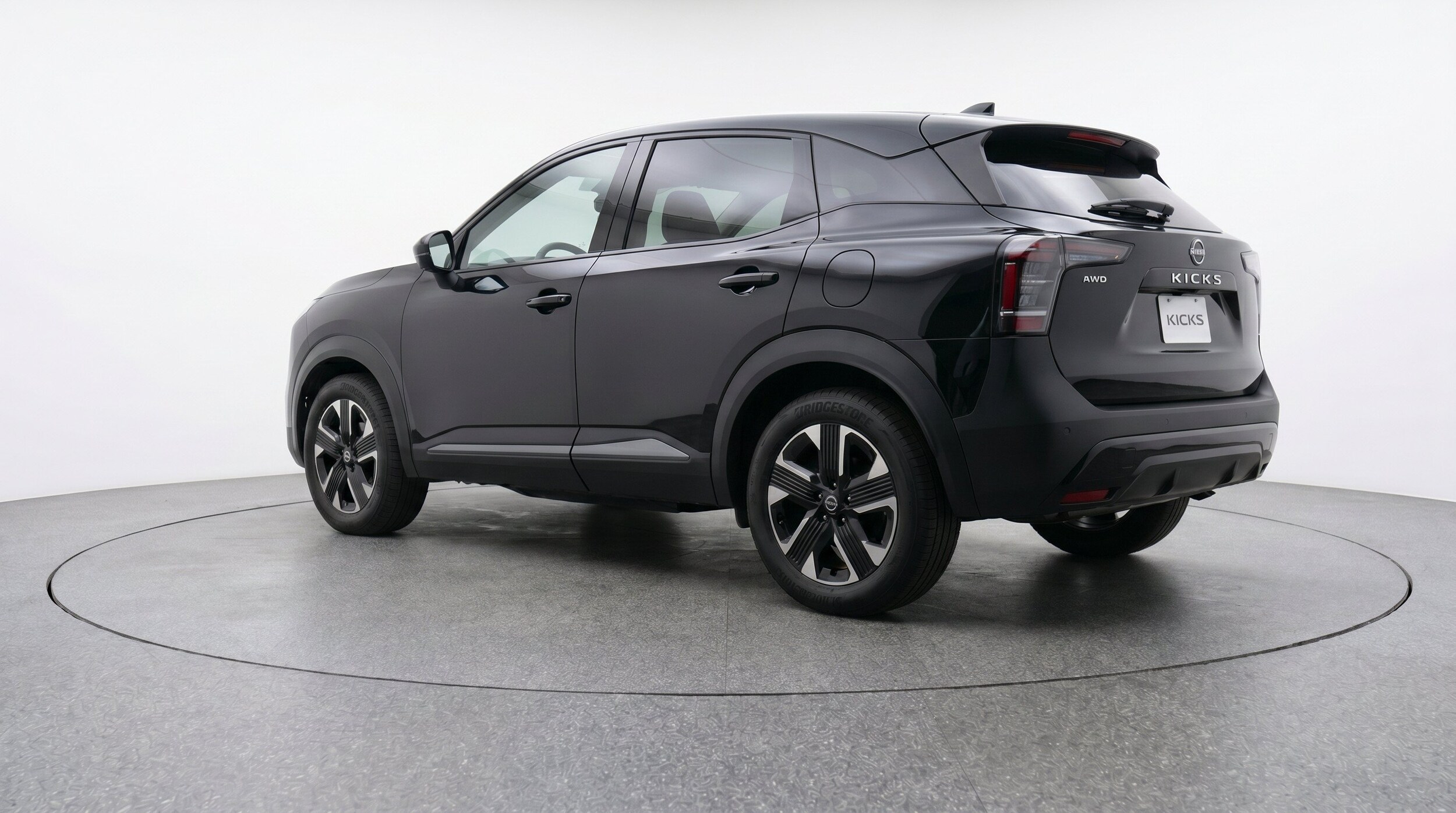 Thumbnail: 2026 Nissan Kicks - 6