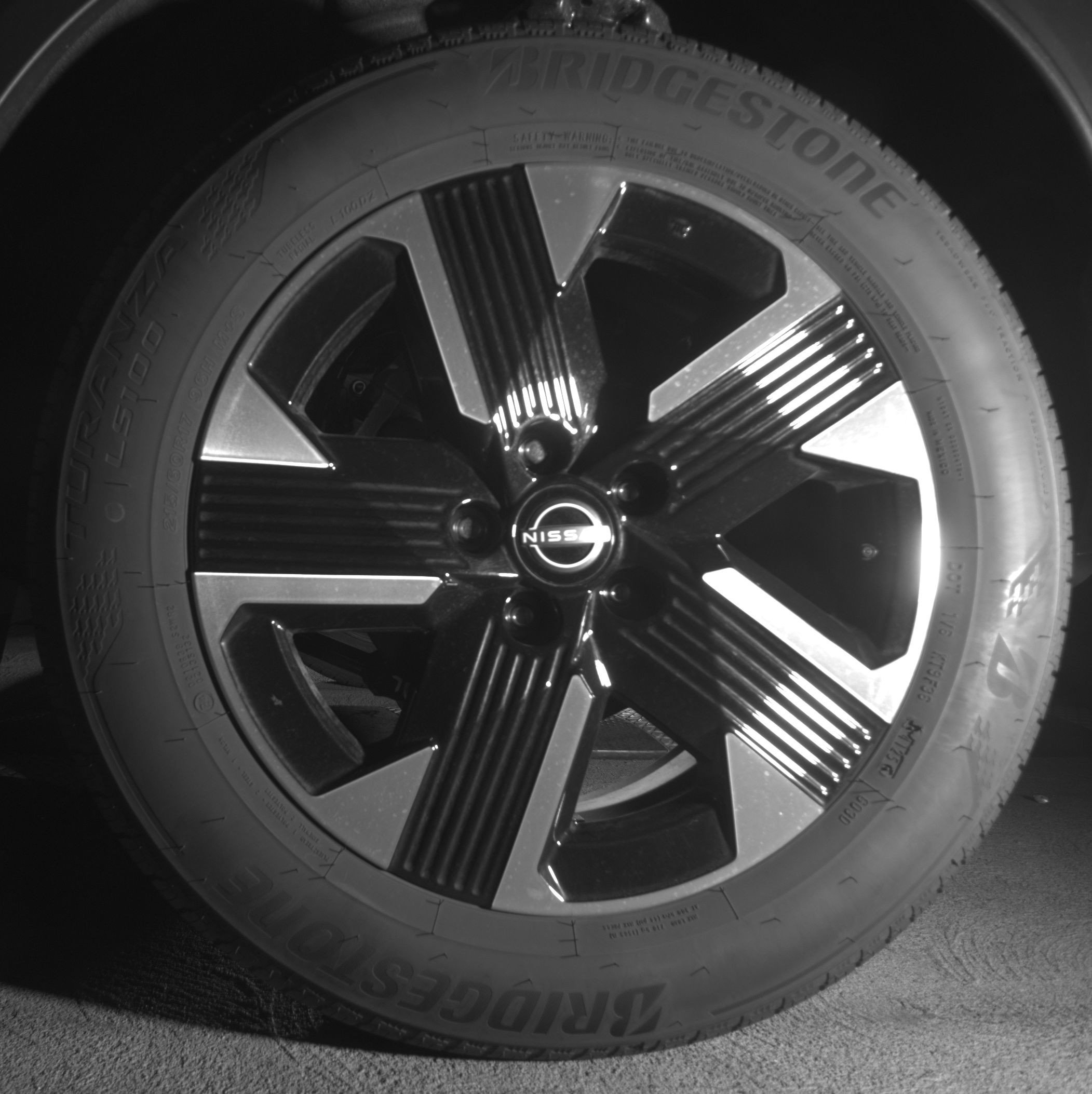 Thumbnail: 2026 Nissan Kicks - 14