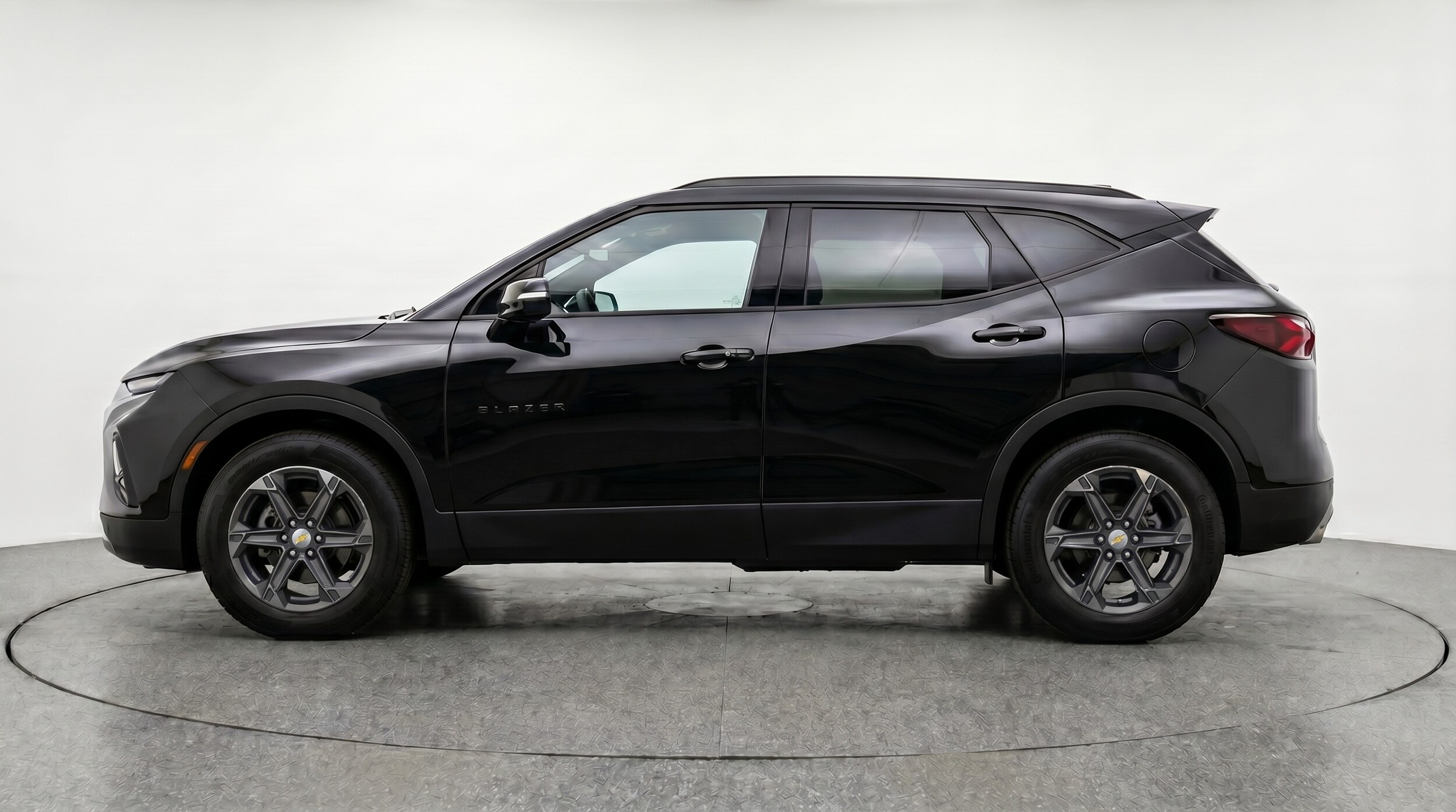 Thumbnail: 2025 Chevrolet Blazer - 4