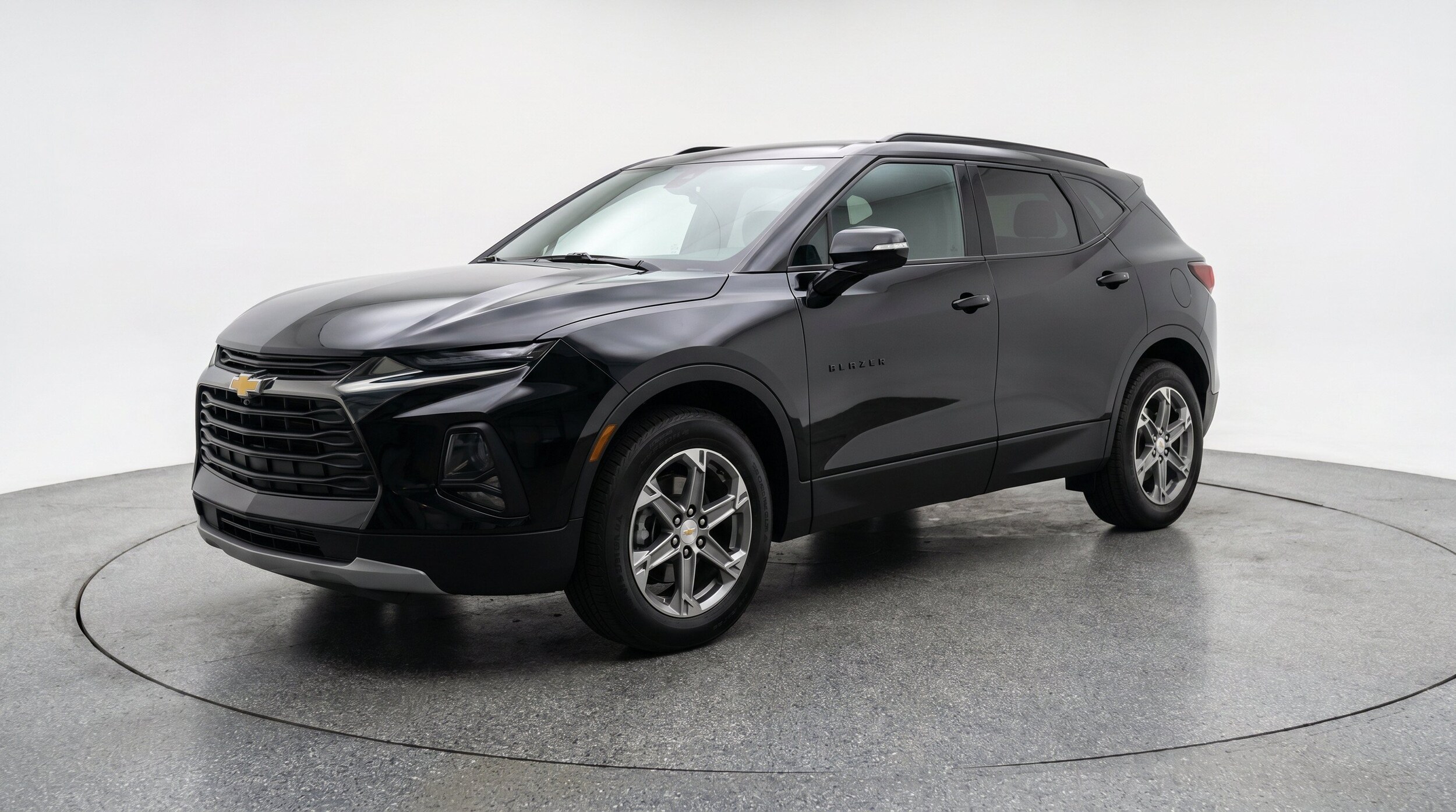 Thumbnail: 2025 Chevrolet Blazer - 3
