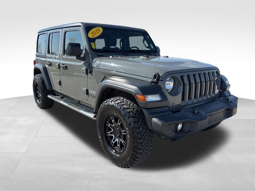 Used 2019 Jeep Wrangler Unlimited Sport 4x4 SUV