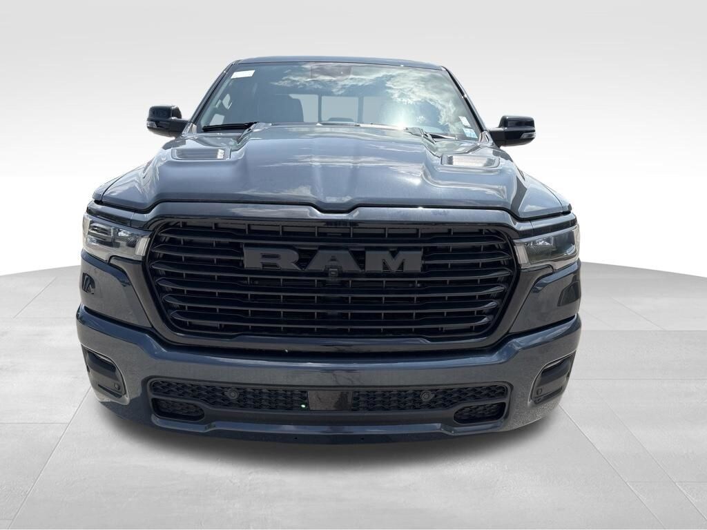 New 2026 Ram 1500 LARAMIE CREW CAB 4X4 5'7 BOX Pickup