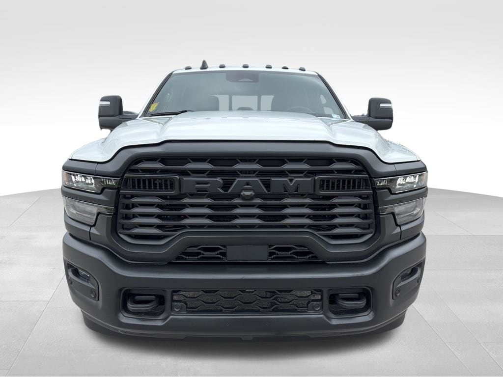 New 2026 Ram 2500 TRADESMAN CREW CAB 4X4 6'4 BOX Pickup