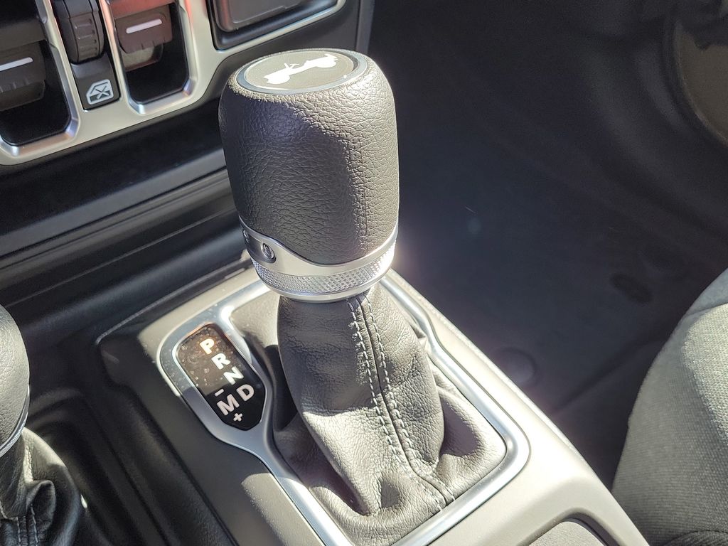 2025 Jeep Wrangler 4-Door Sport S - Photo 32