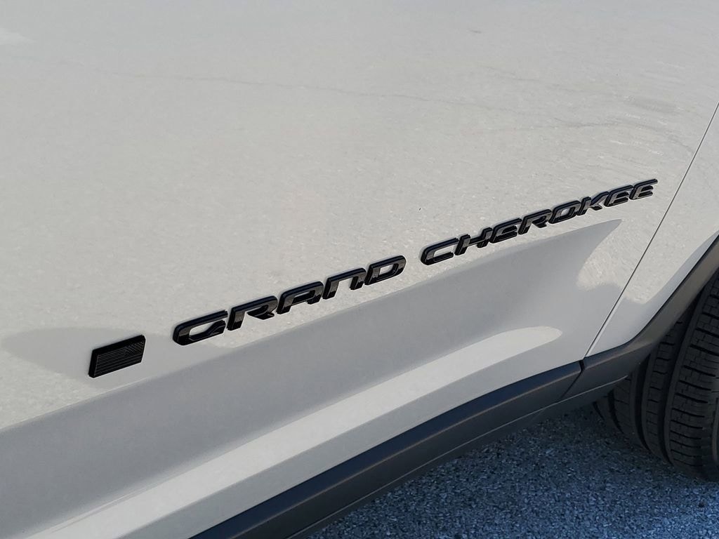 New 2025 Jeep Grand Cherokee LIMITED 4X4 Sport Utility