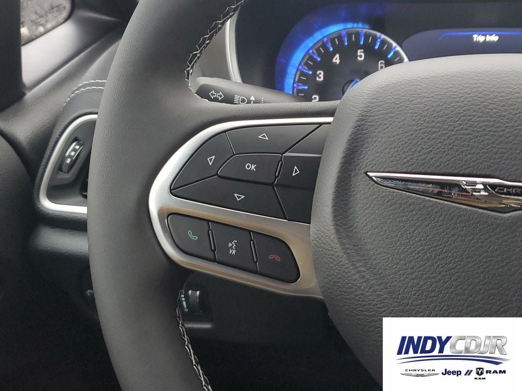 2026 Chrysler Pacifica Select - Photo 22