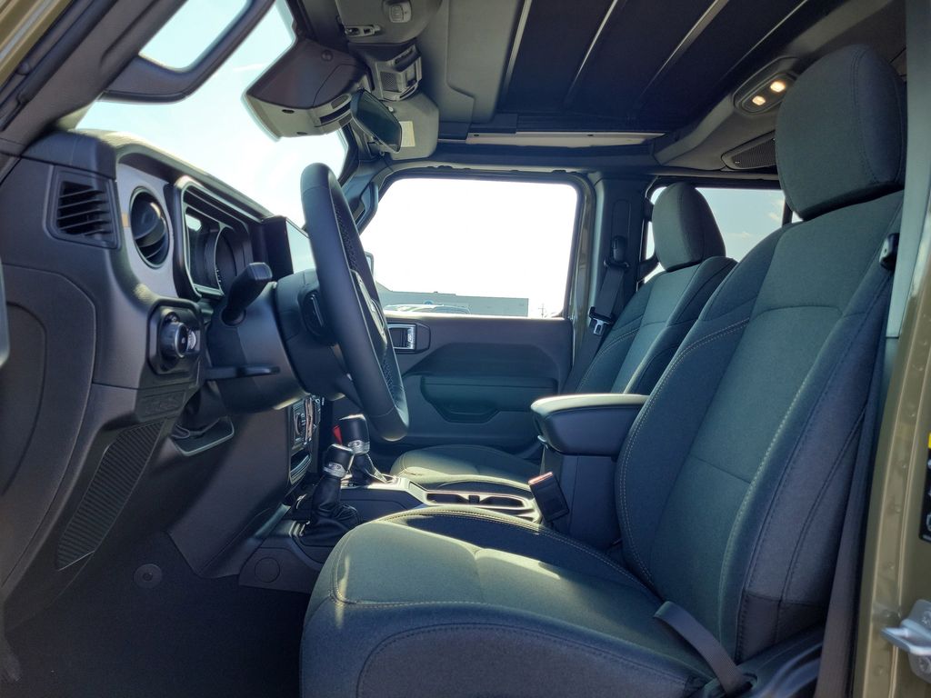 2025 Jeep Wrangler 4-Door Sport S - Photo 20