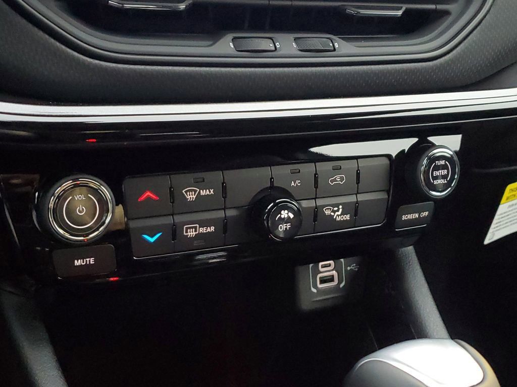 2026 Jeep Compass Altitude - Photo 27