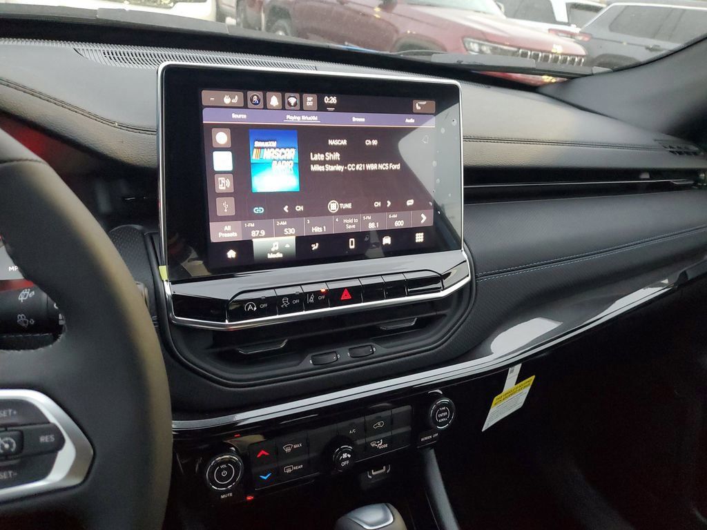 2026 Jeep Compass Altitude - Photo 25