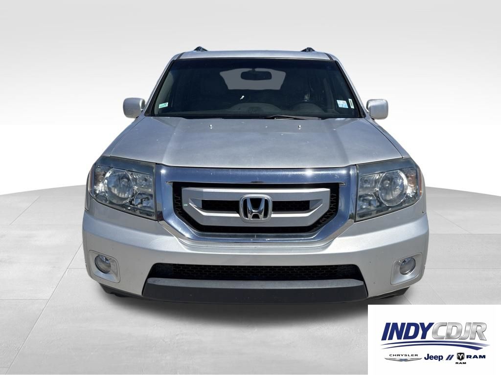 Used 2009 Honda Pilot Touring with VIN 5FNYF38989B028200 for sale in Brownsburg, IN