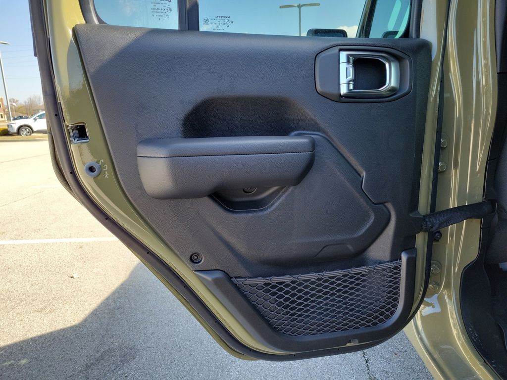 2025 Jeep Wrangler 4-Door Sport S - Photo 11