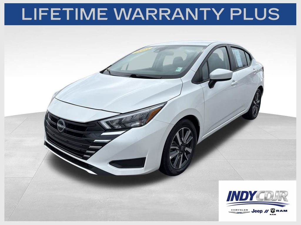 2025 Nissan Versa 1.6 SV CVT's photo