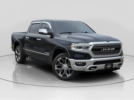 2023 Ram 1500 Limited Truck Crew Cab